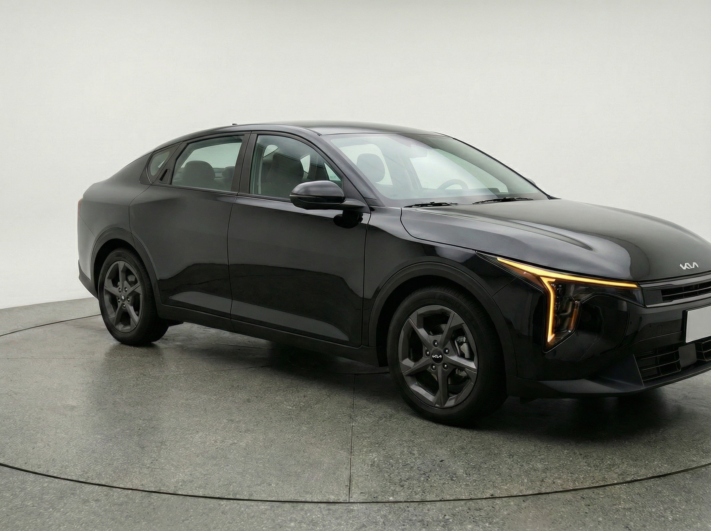 Thumbnail: 2025 Kia K4 - 1