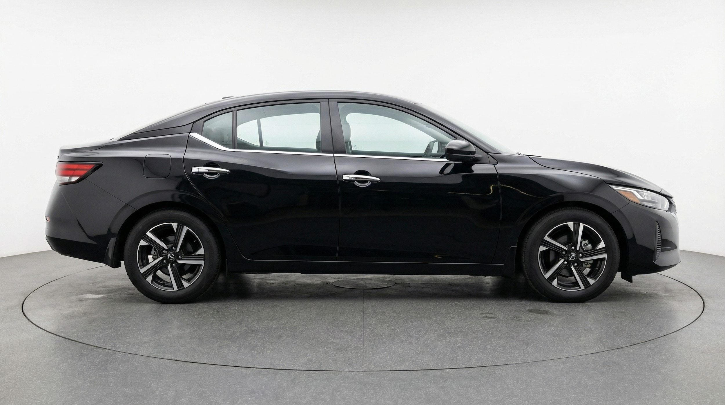 Thumbnail: 2025 Nissan Sentra - 8