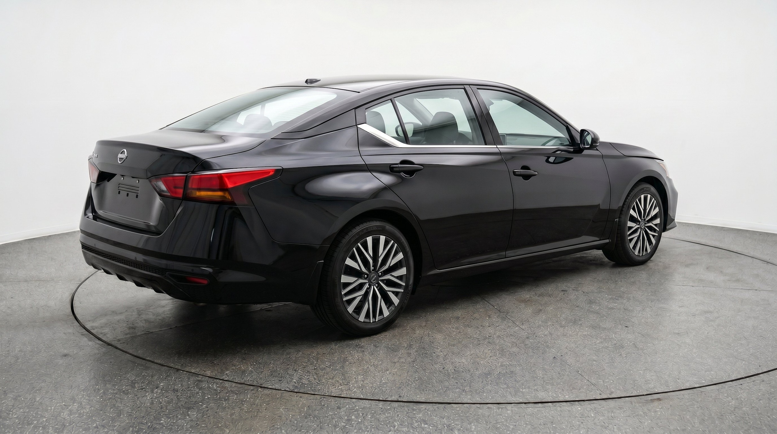Thumbnail: 2026 Nissan Altima - 9