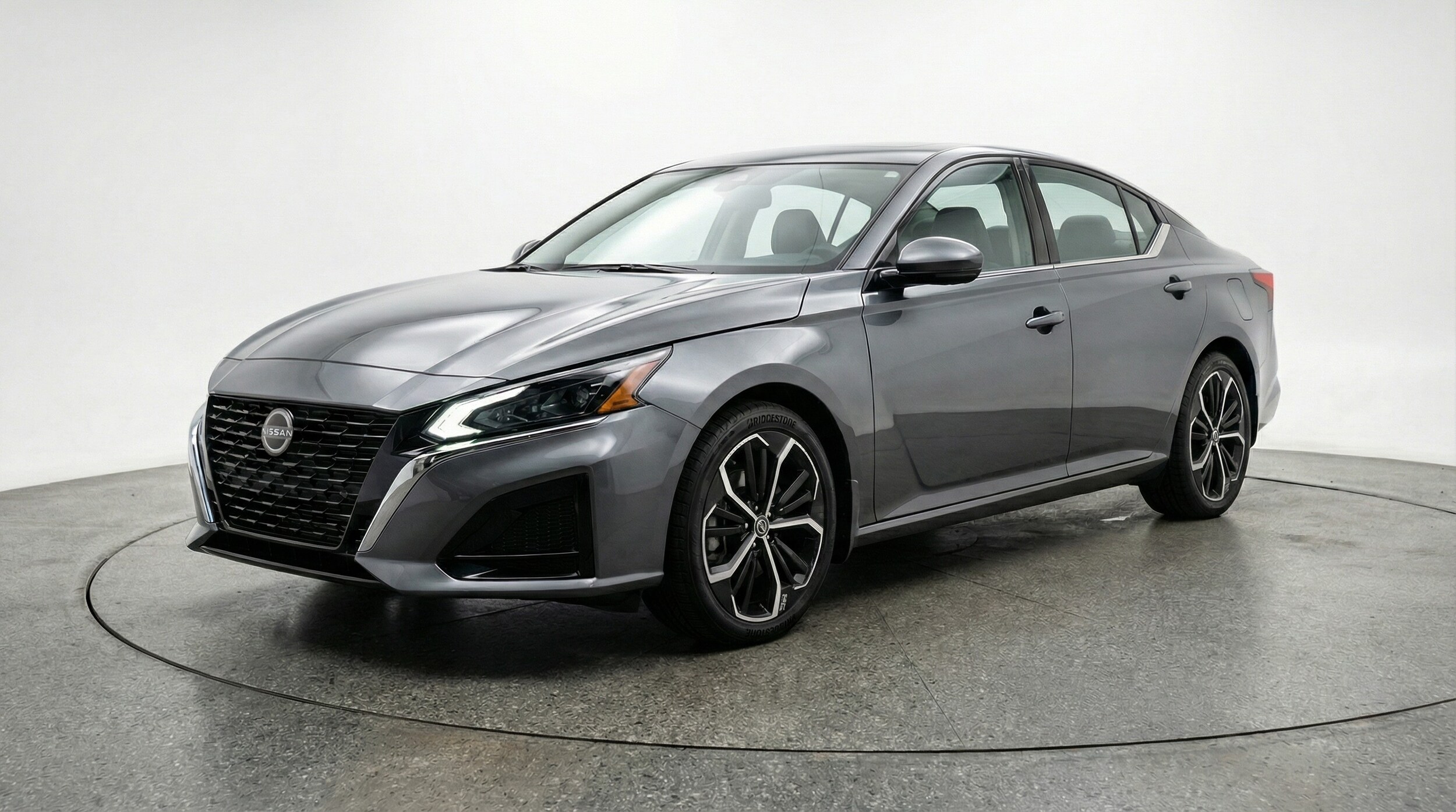 Thumbnail: 2025 Nissan Altima - 3