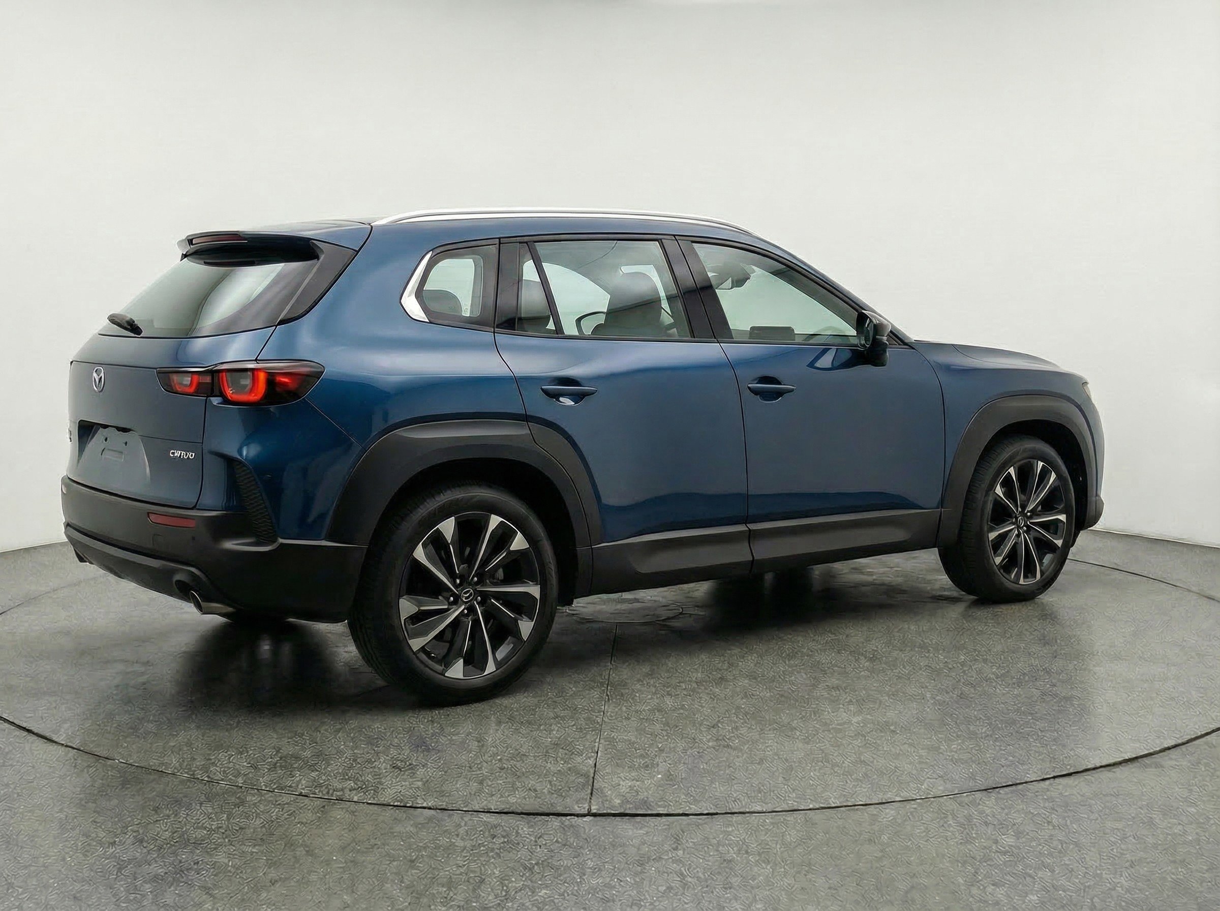 Thumbnail: 2025 Mazda CX-50 - 9