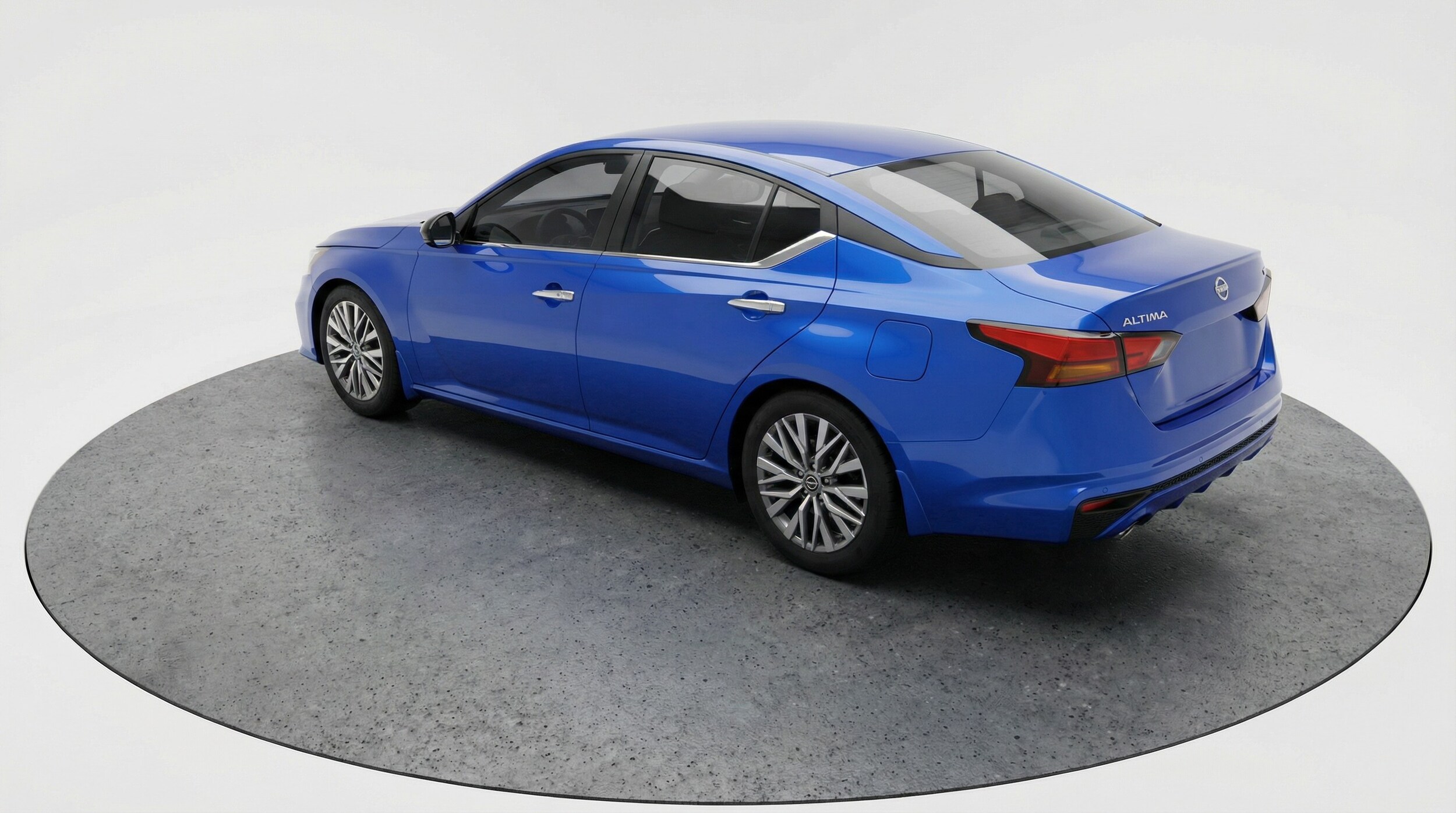 Thumbnail: 2025 Nissan Altima - 5