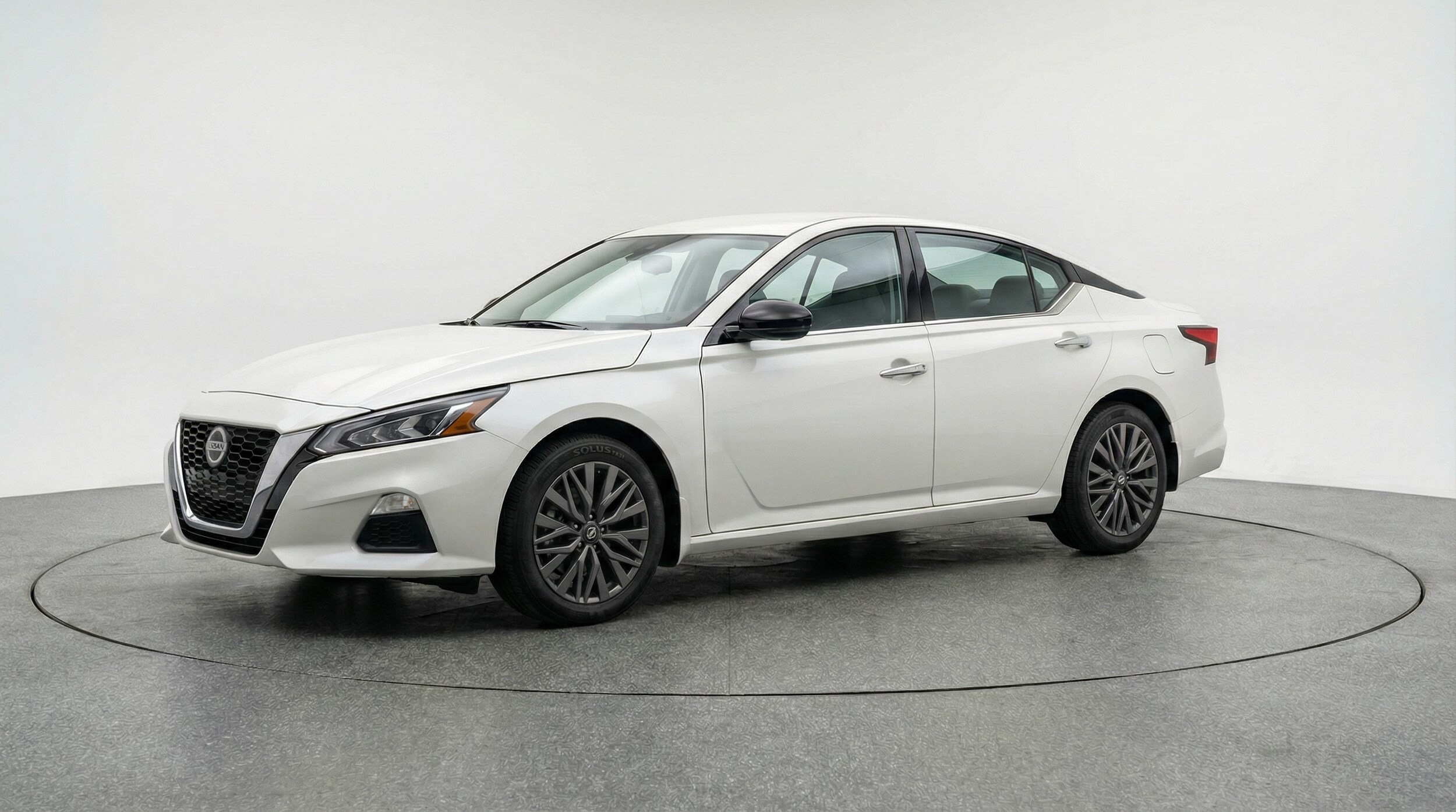 Thumbnail: 2025 Nissan Altima - 3