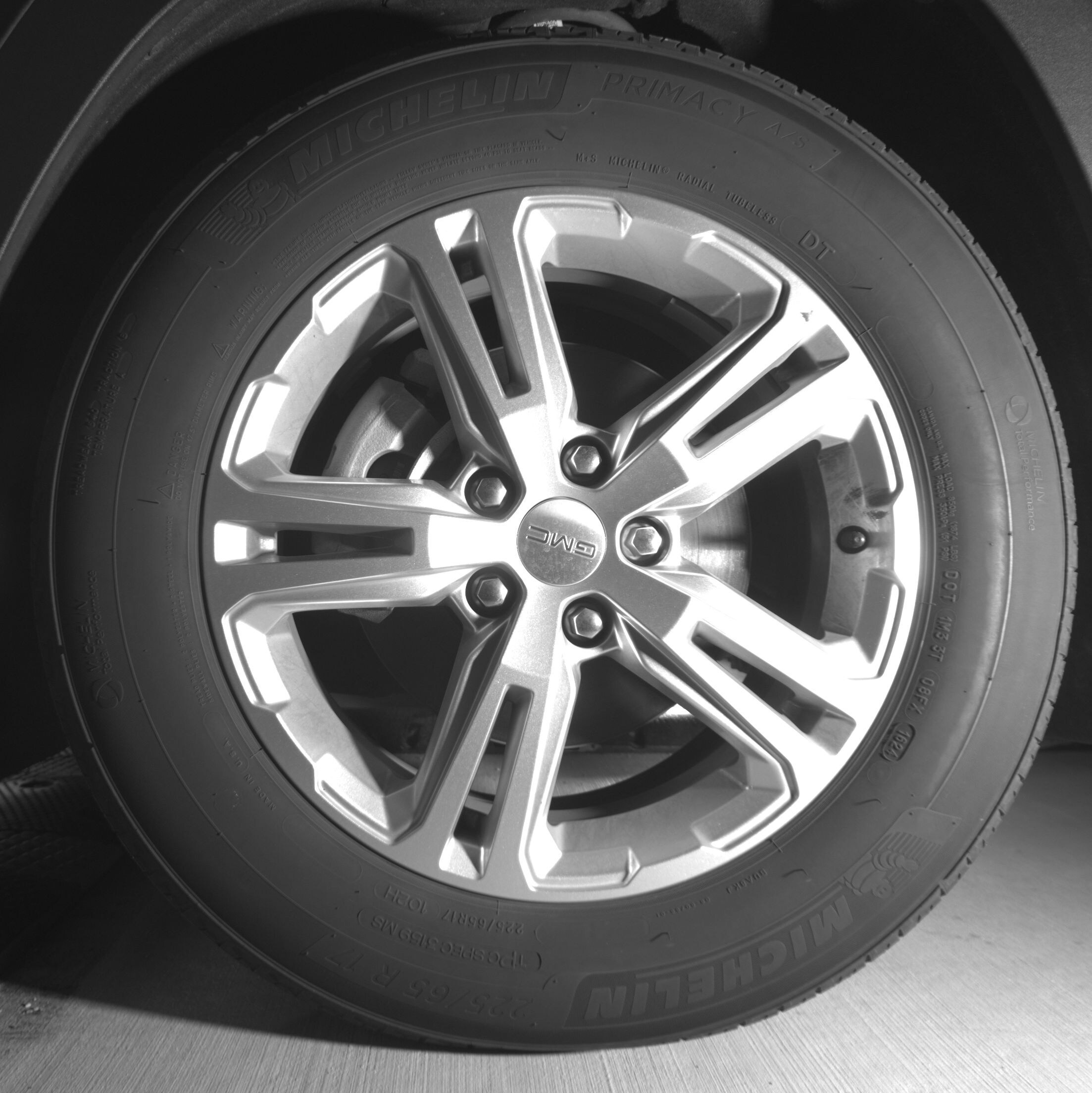 Thumbnail: 2024 GMC Terrain - 14