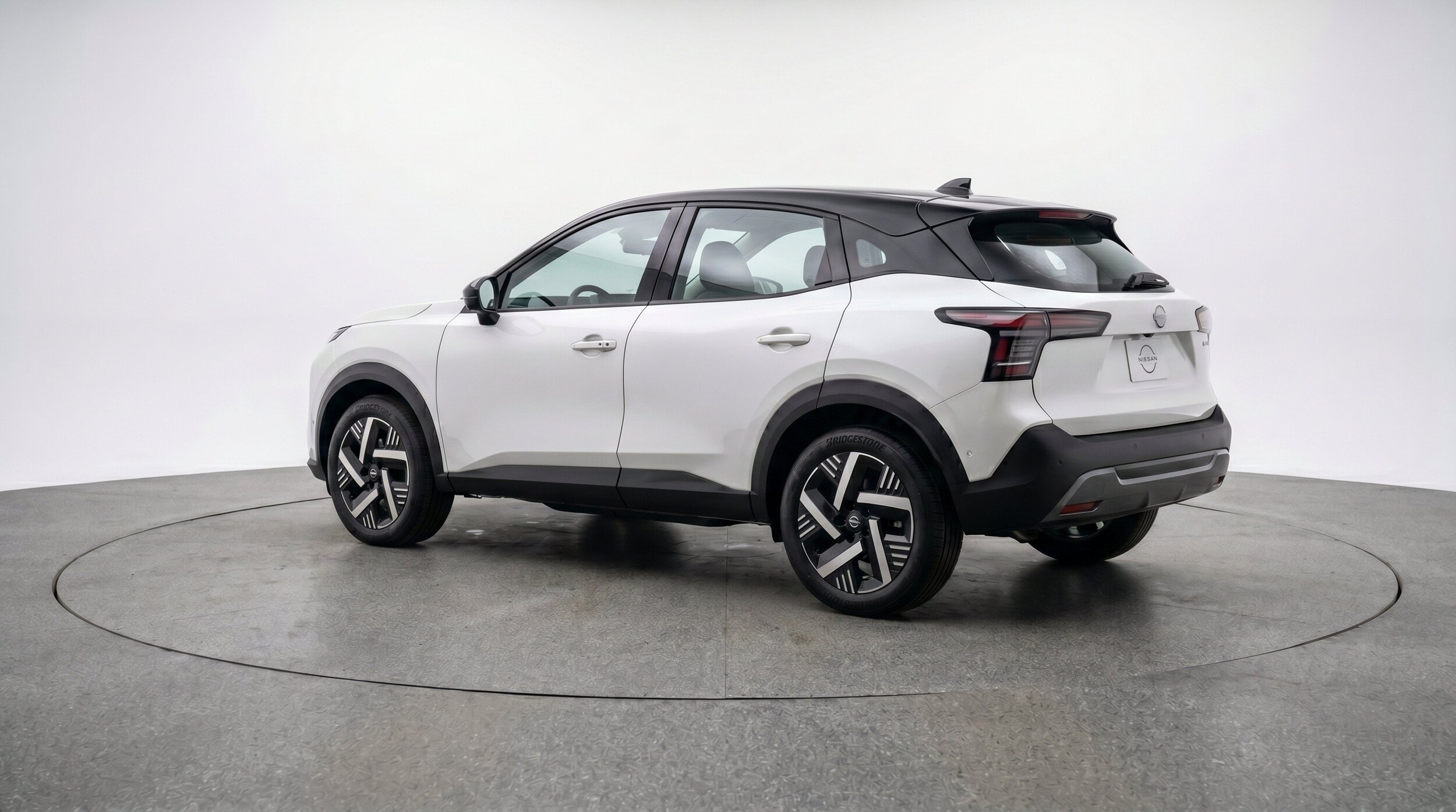 Thumbnail: 2026 Nissan Kicks - 6