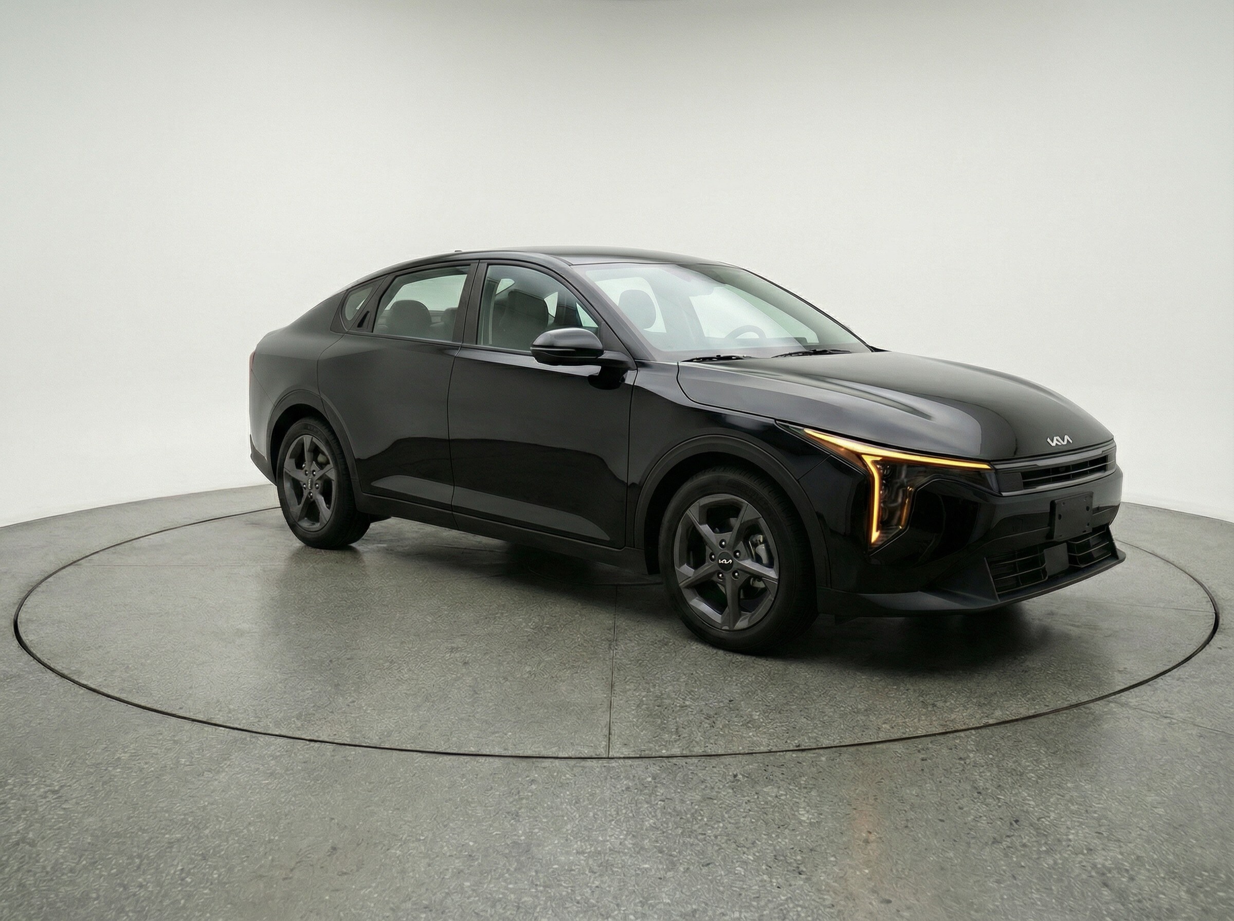 Thumbnail: 2025 Kia K4 - 1