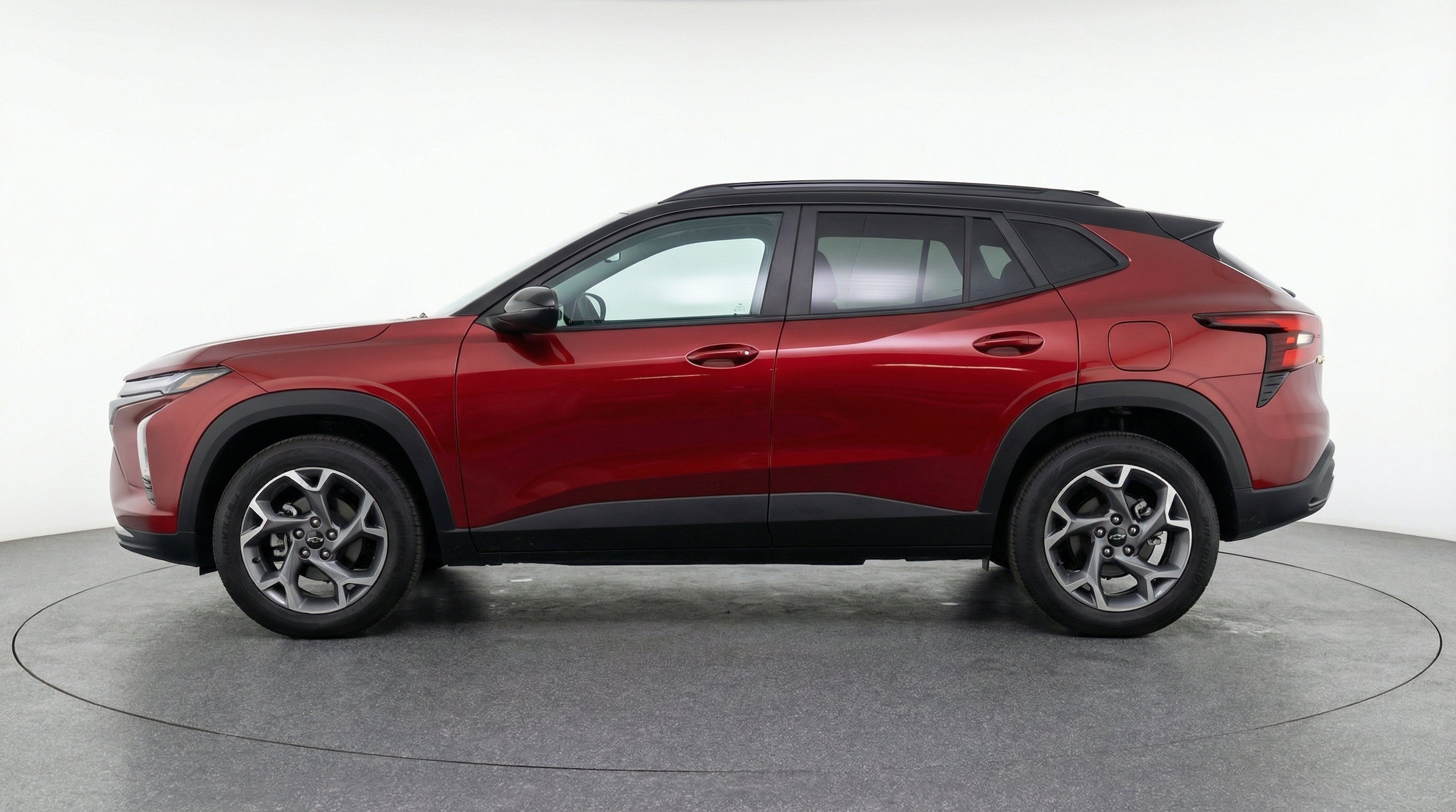 Thumbnail: 2025 Chevrolet Trax - 5