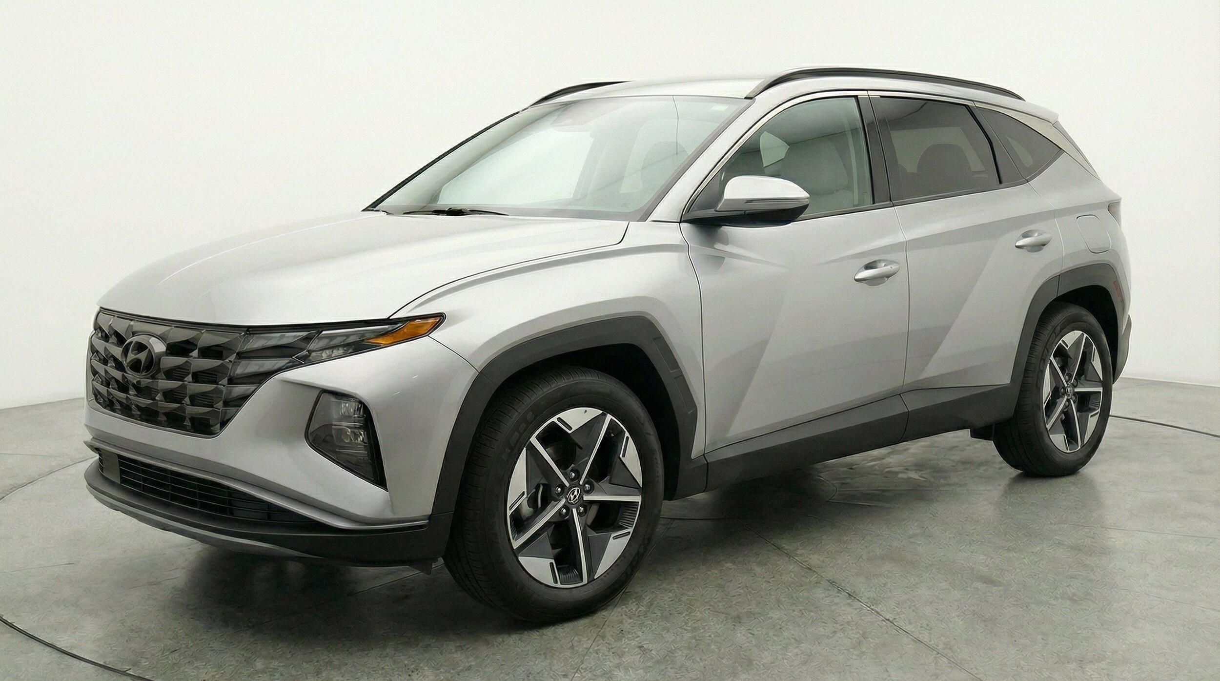Thumbnail: 2025 Hyundai Tucson - 3