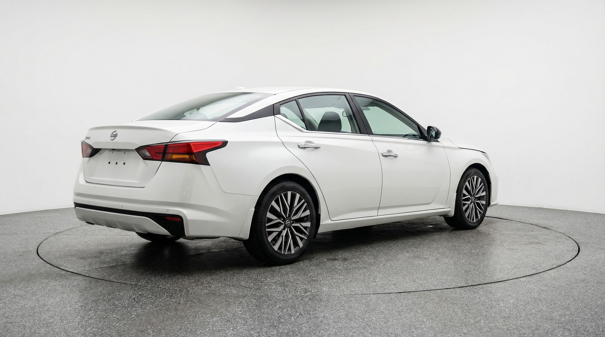 Thumbnail: 2025 Nissan Altima - 7