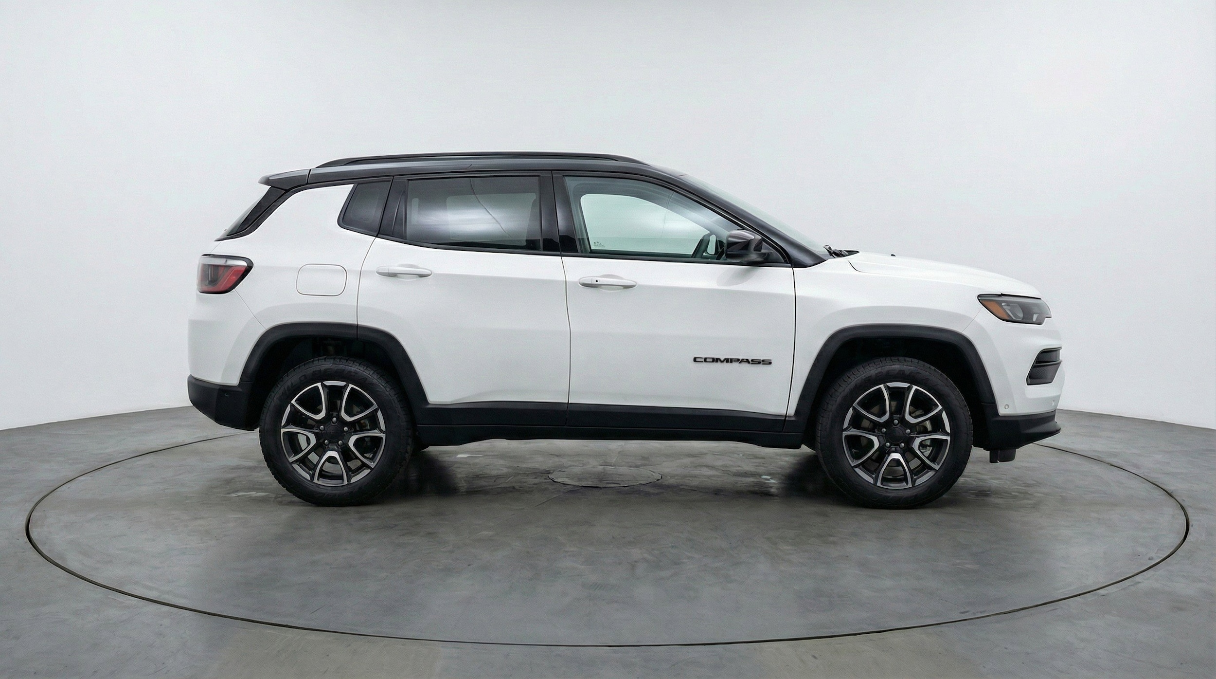 Thumbnail: 2025 Jeep Compass - 11