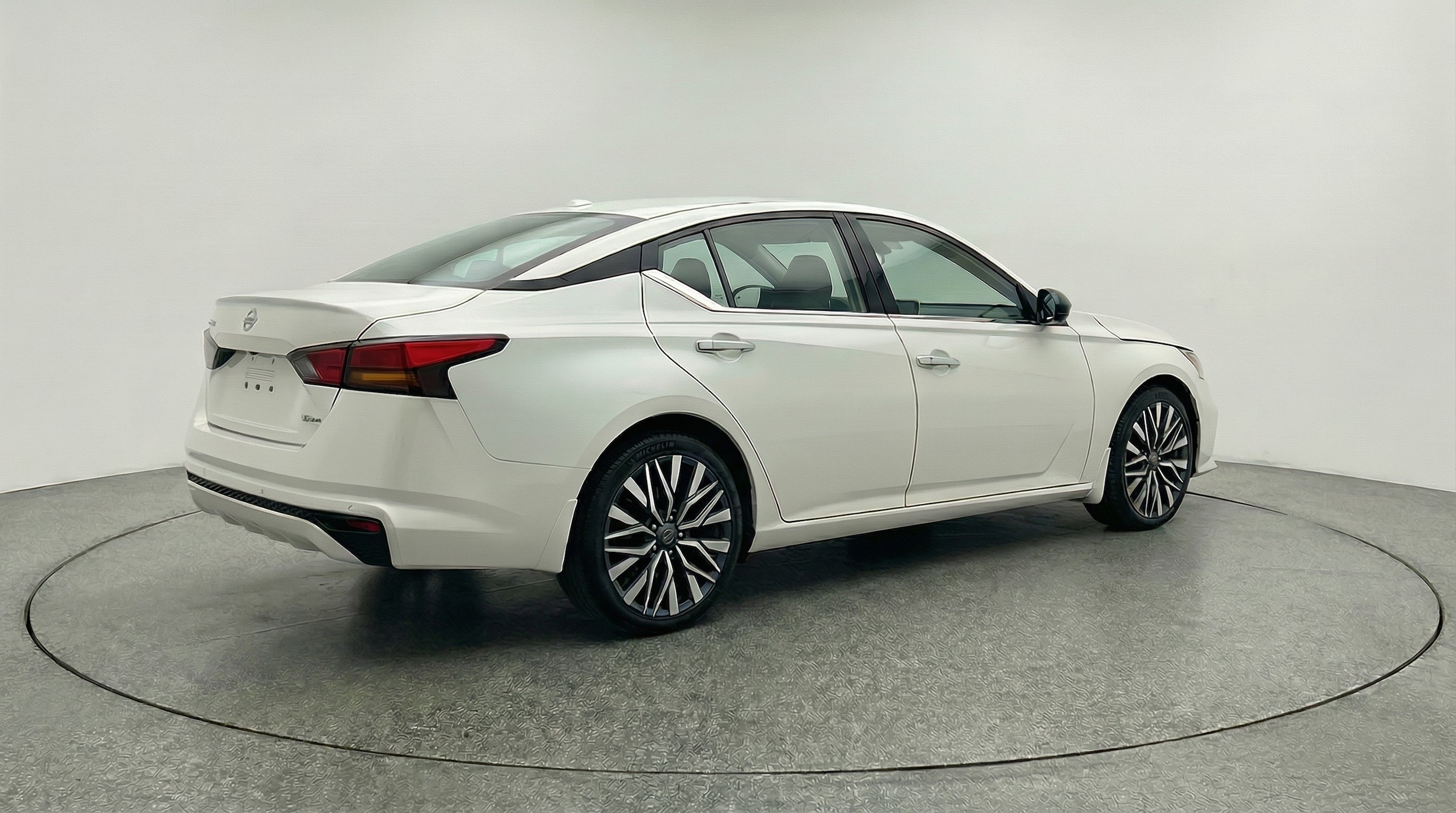 Thumbnail: 2025 Nissan Altima - 7