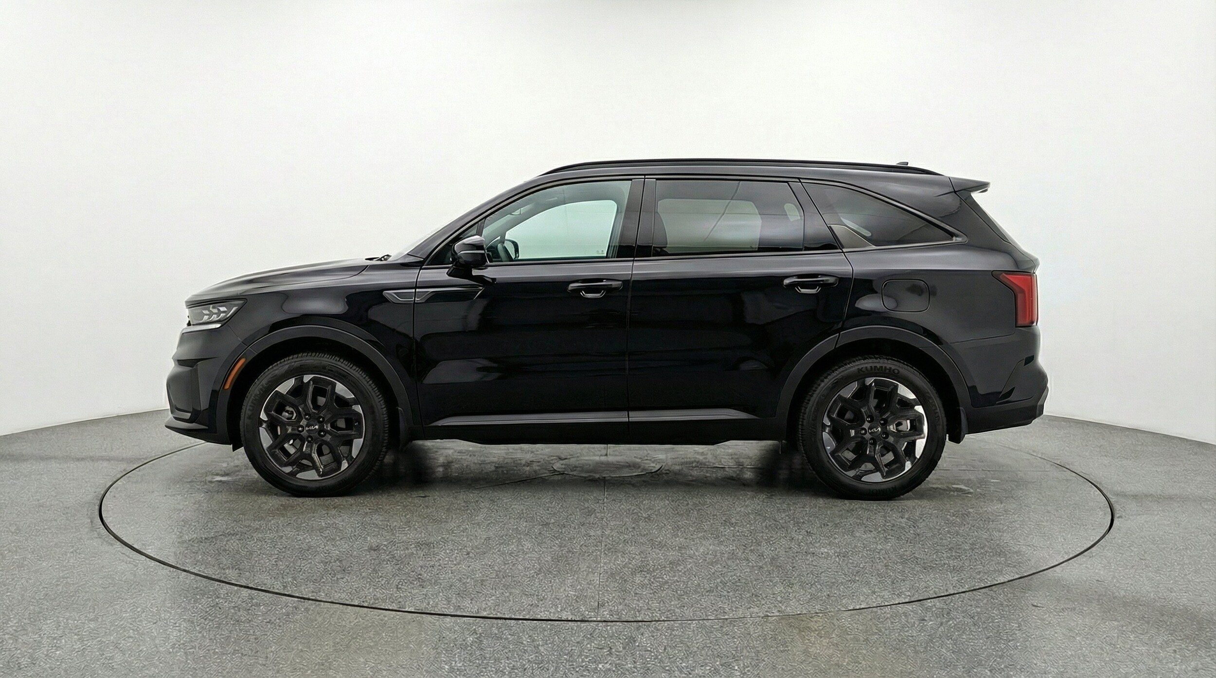 Thumbnail: 2024 Kia Sorento - 5