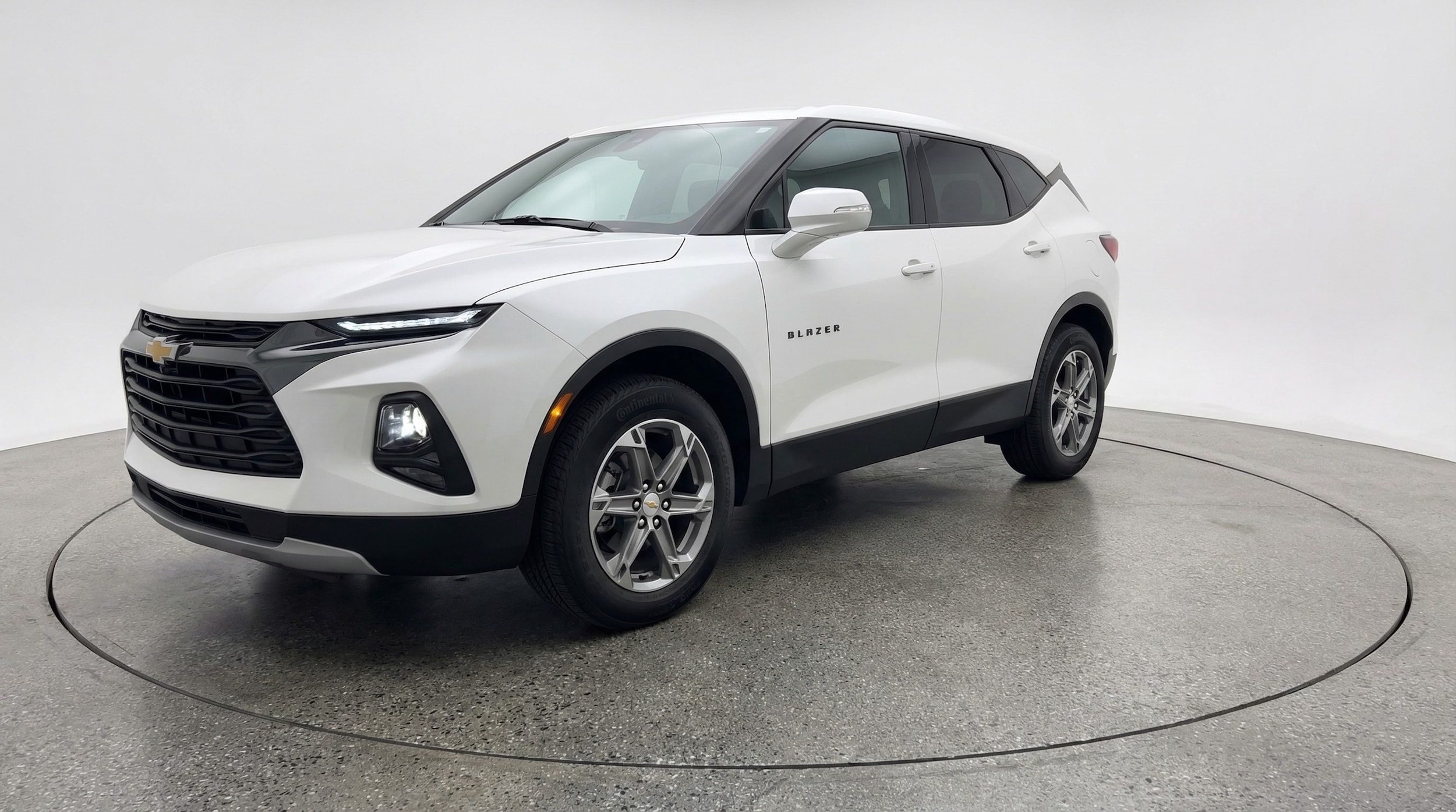 Thumbnail: 2025 Chevrolet Blazer - 3