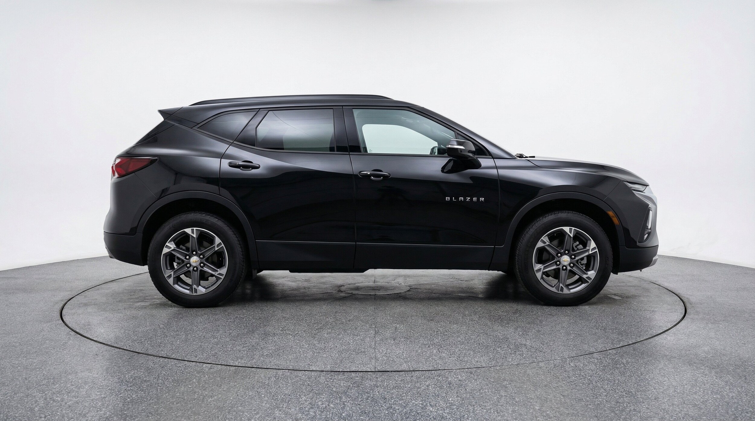 Thumbnail: 2025 Chevrolet Blazer - 11