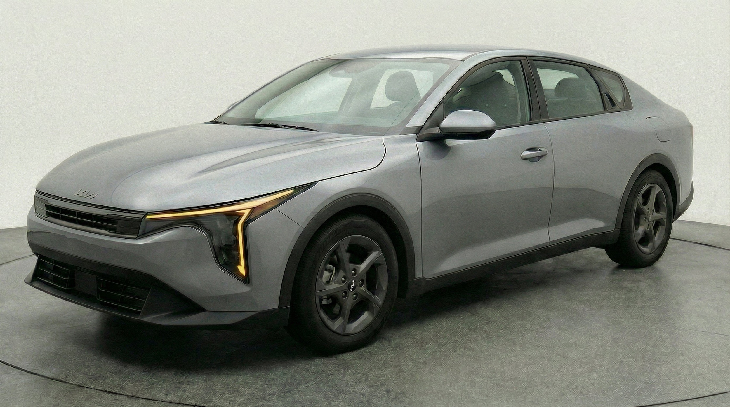 Thumbnail: 2025 Kia K4 - 3