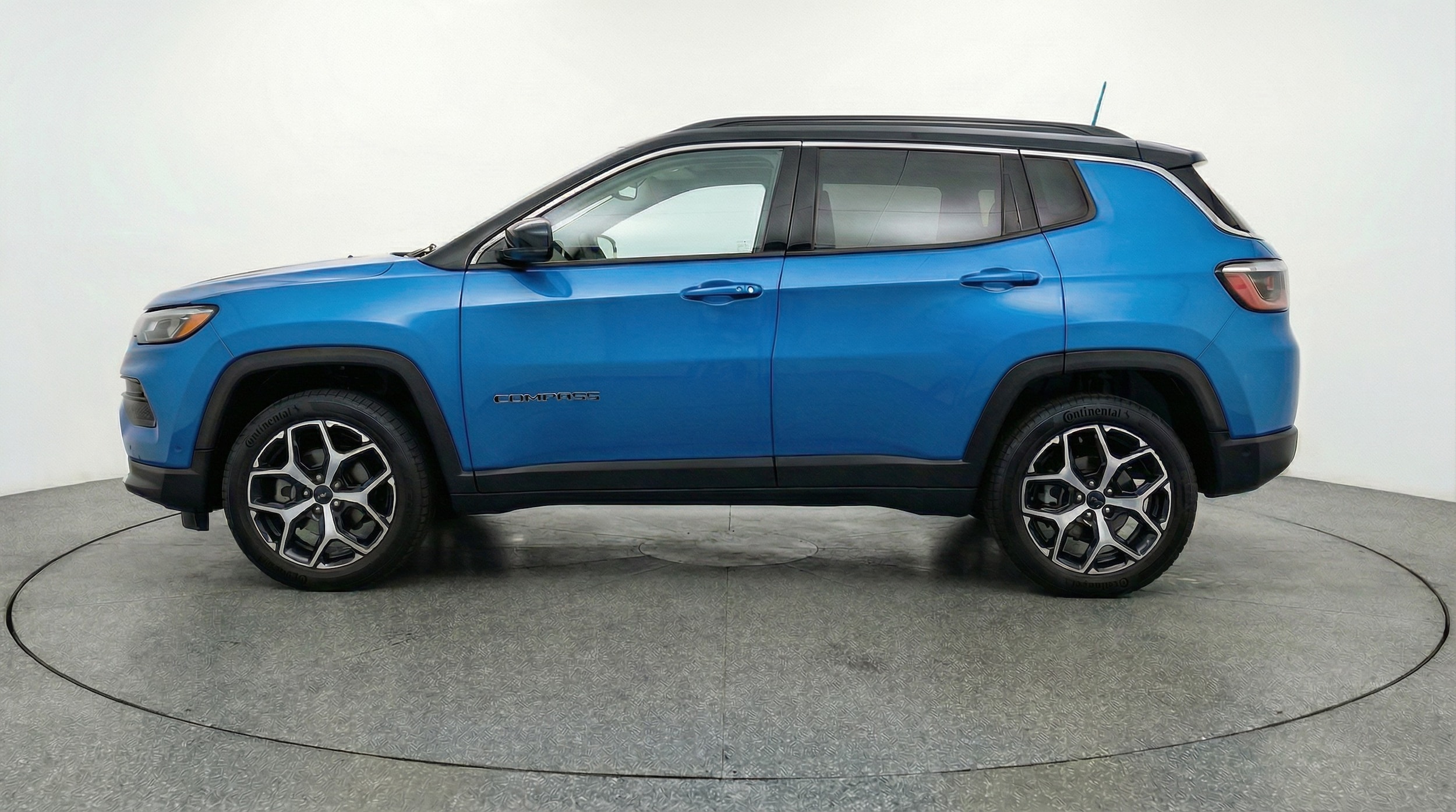Thumbnail: 2025 Jeep Compass - 4