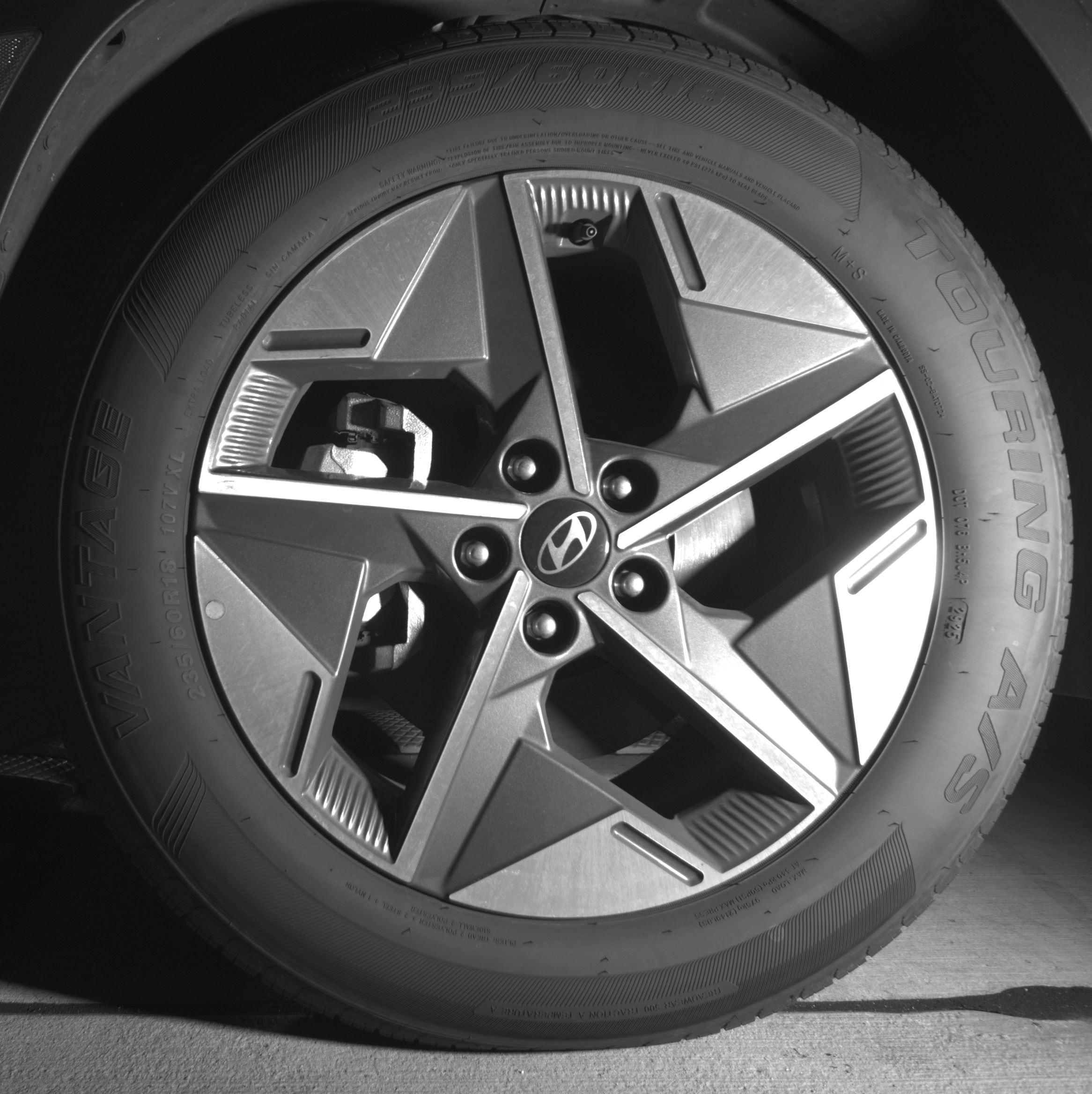 Thumbnail: 2025 Hyundai Tucson - 9