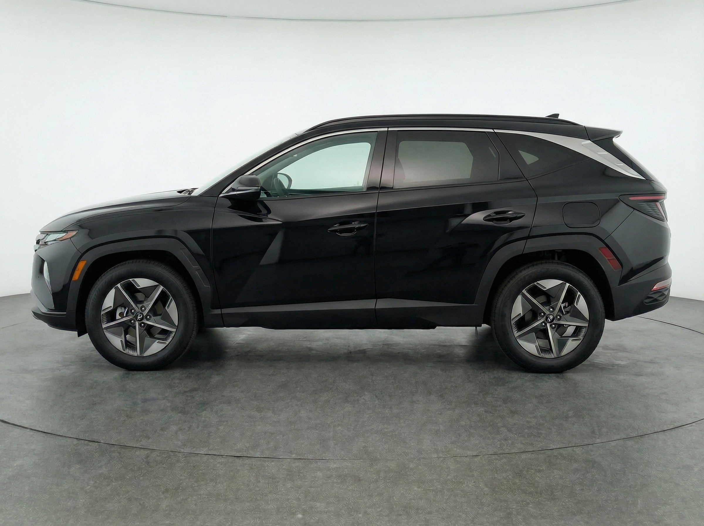 Thumbnail: 2025 Hyundai Tucson - 4