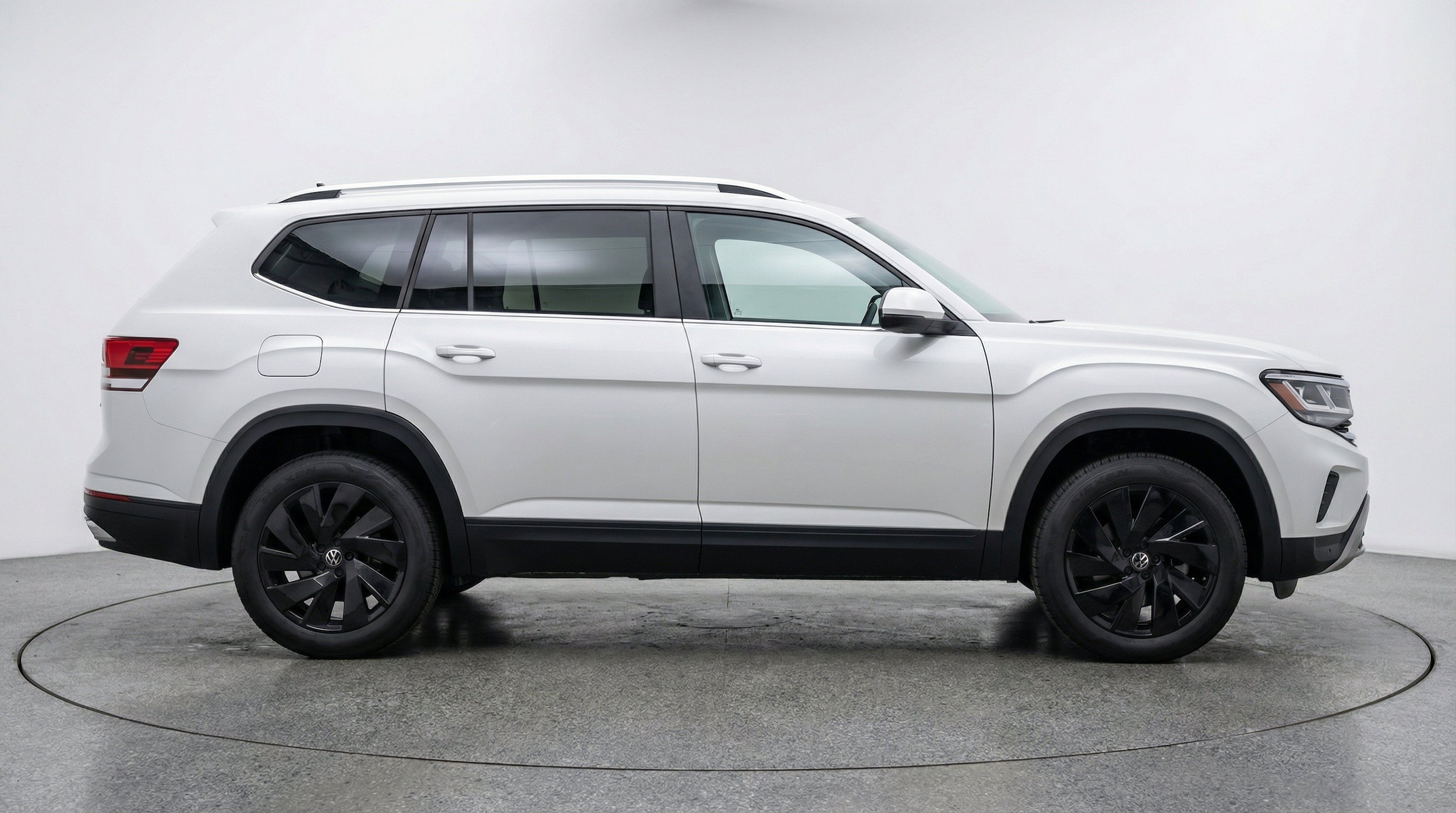 Thumbnail: 2026 Volkswagen Atlas - 11