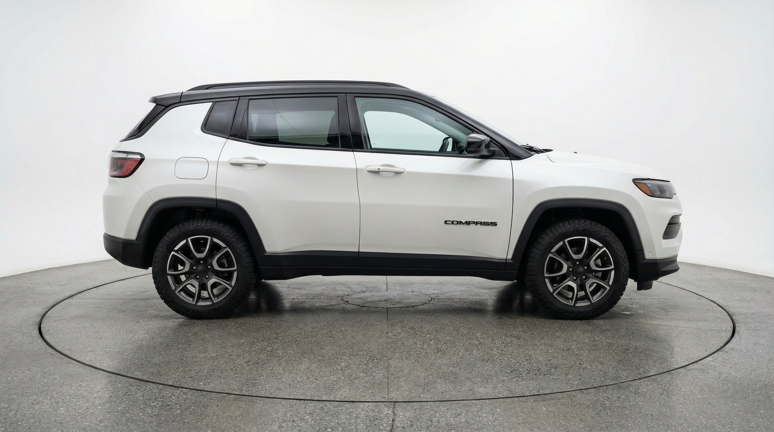 Thumbnail: 2025 Jeep Compass - 11