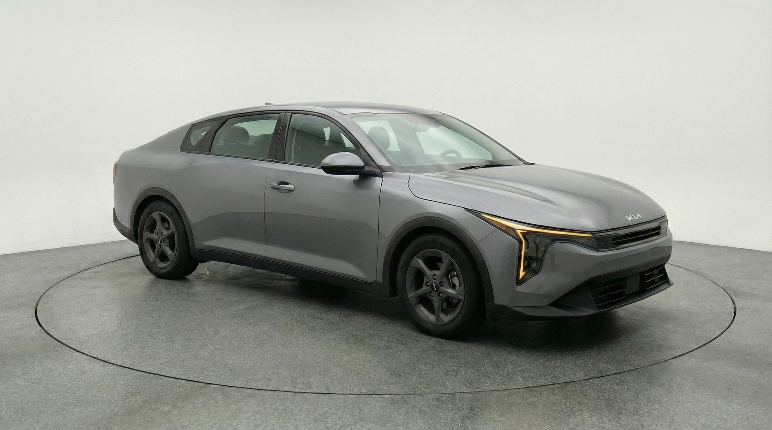 Thumbnail: 2025 Kia K4 - 1