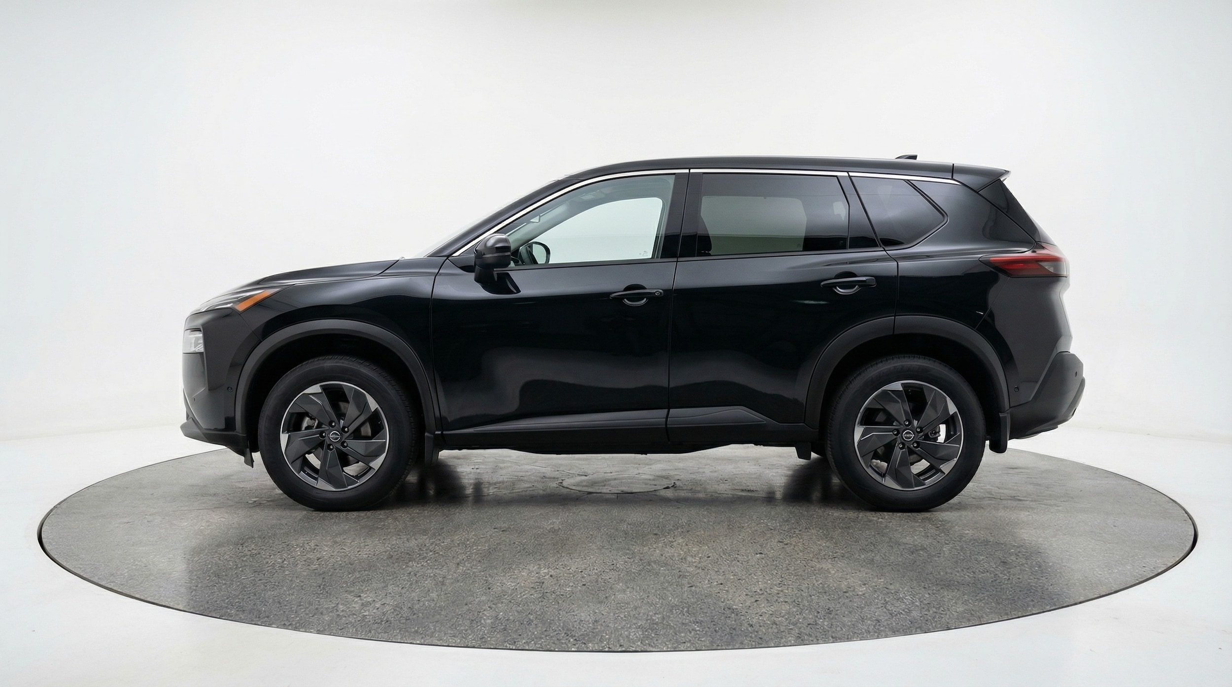 Thumbnail: 2025 Nissan Rogue - 4