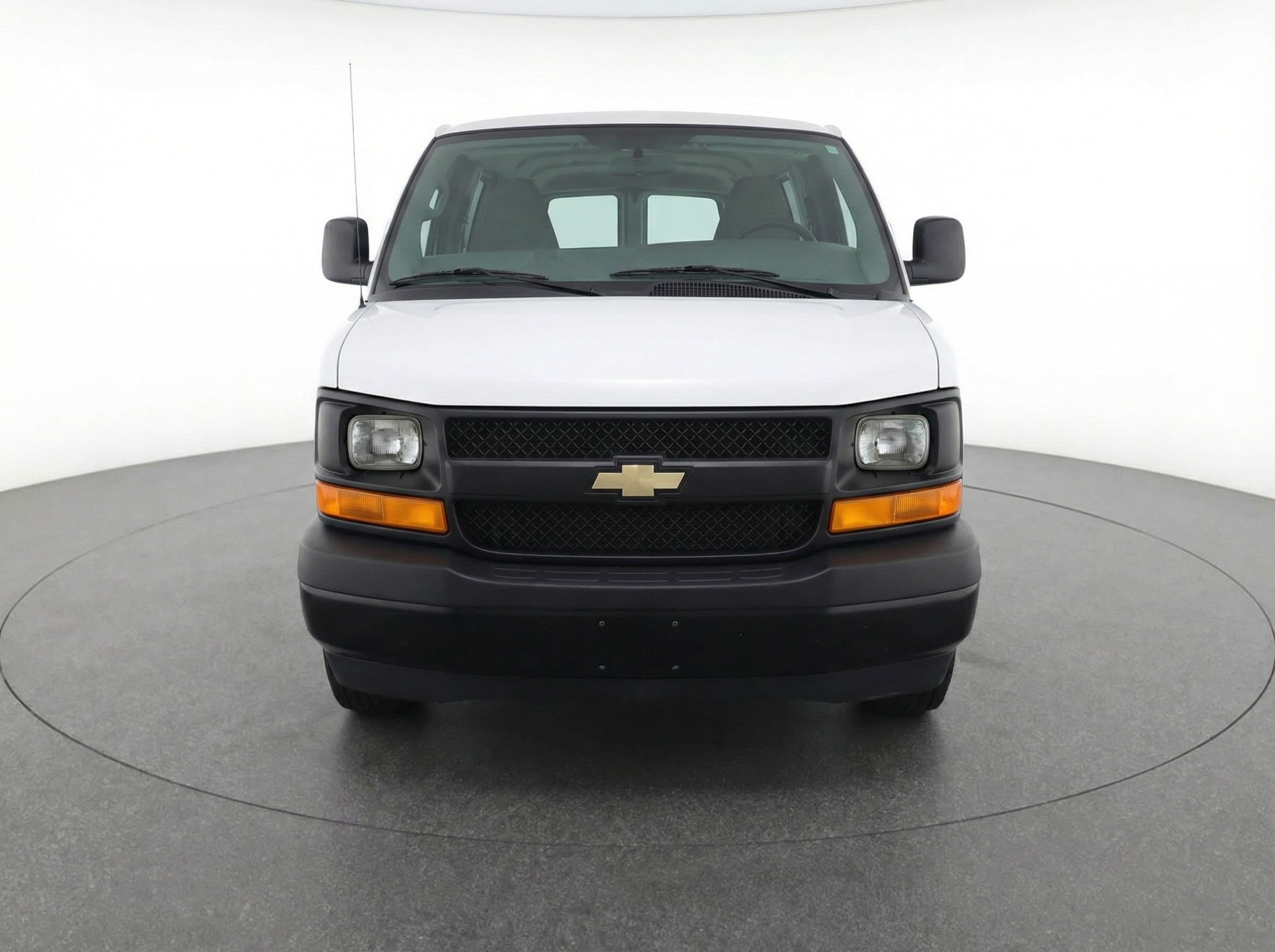 Thumbnail: 2025 Chevrolet Express - 2