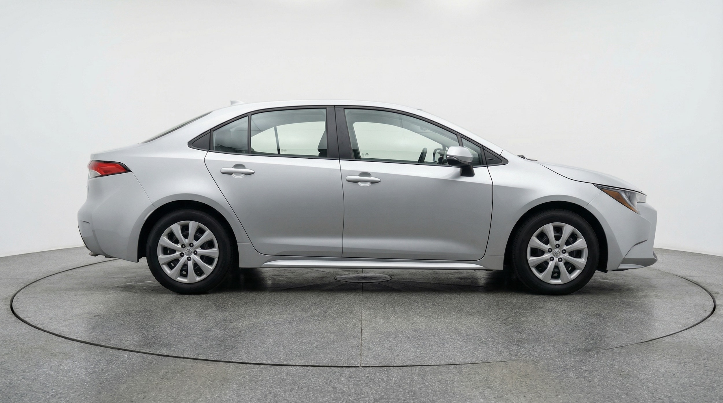 Thumbnail: 2025 Toyota Corolla - 8