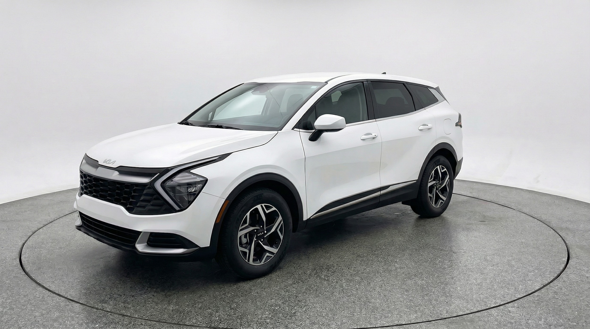 Thumbnail: 2025 Kia Sportage - 3