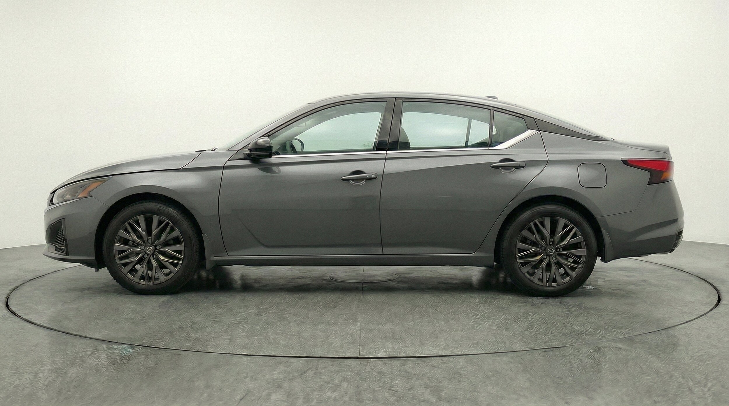 Thumbnail: 2026 Nissan Altima - 5