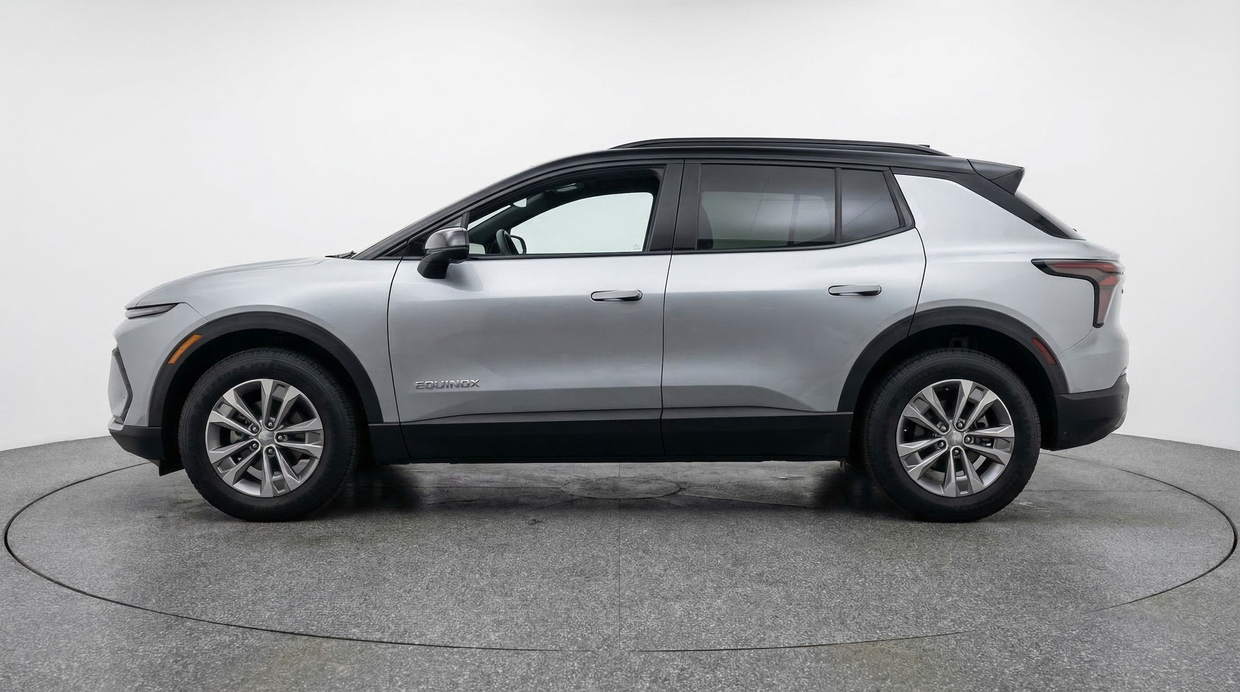 Thumbnail: 2025 Chevrolet Equinox - 4