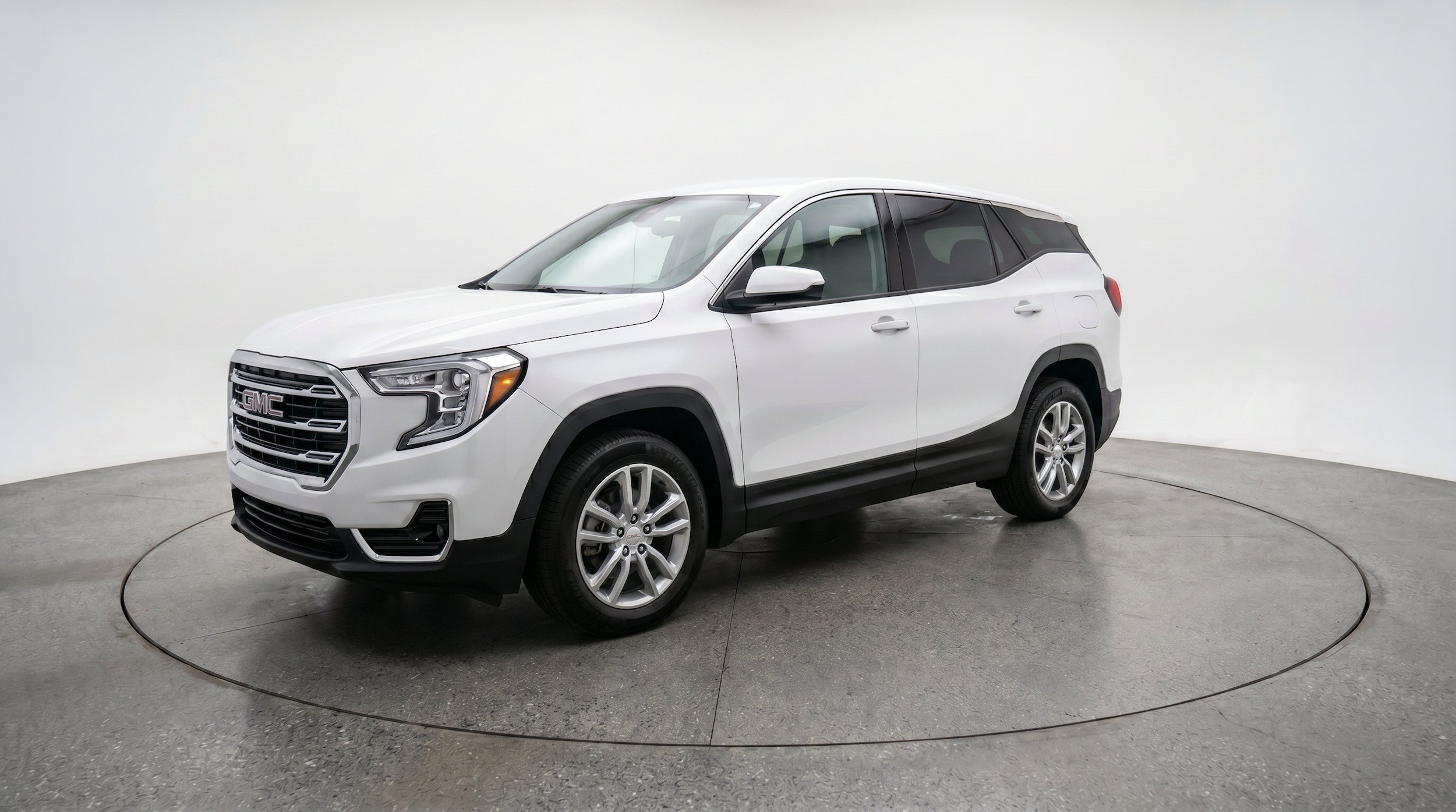 Thumbnail: 2024 GMC Terrain - 3