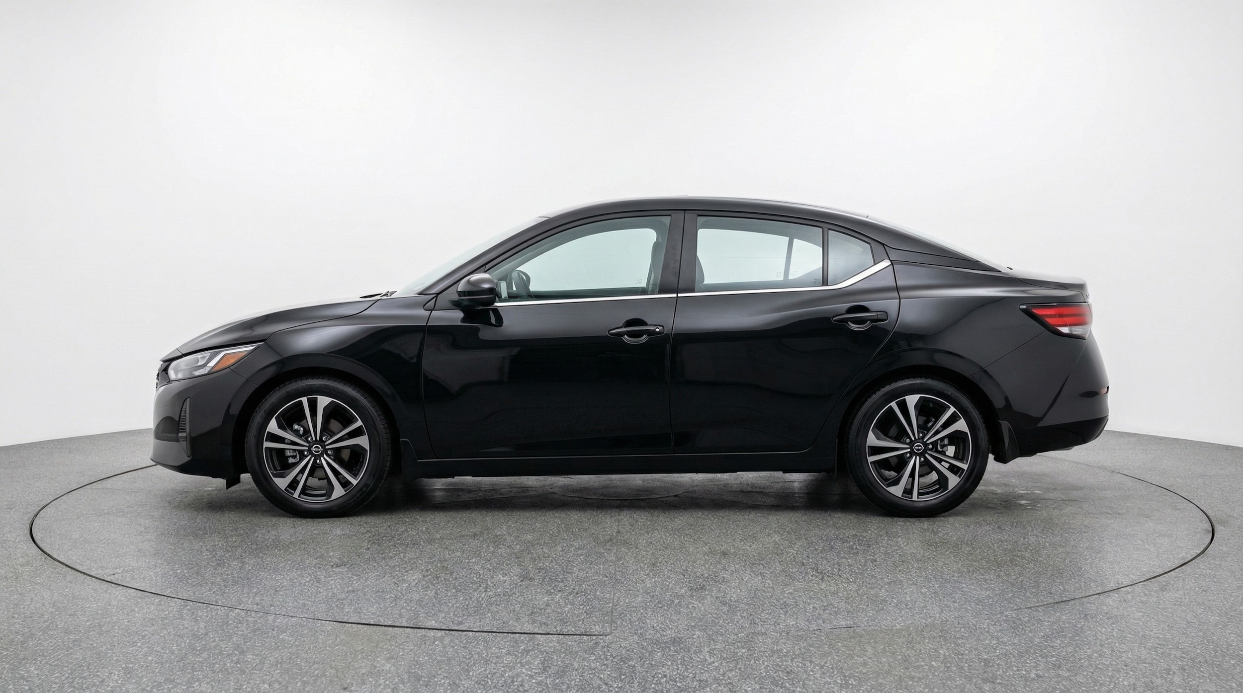 Thumbnail: 2025 Nissan Sentra - 4