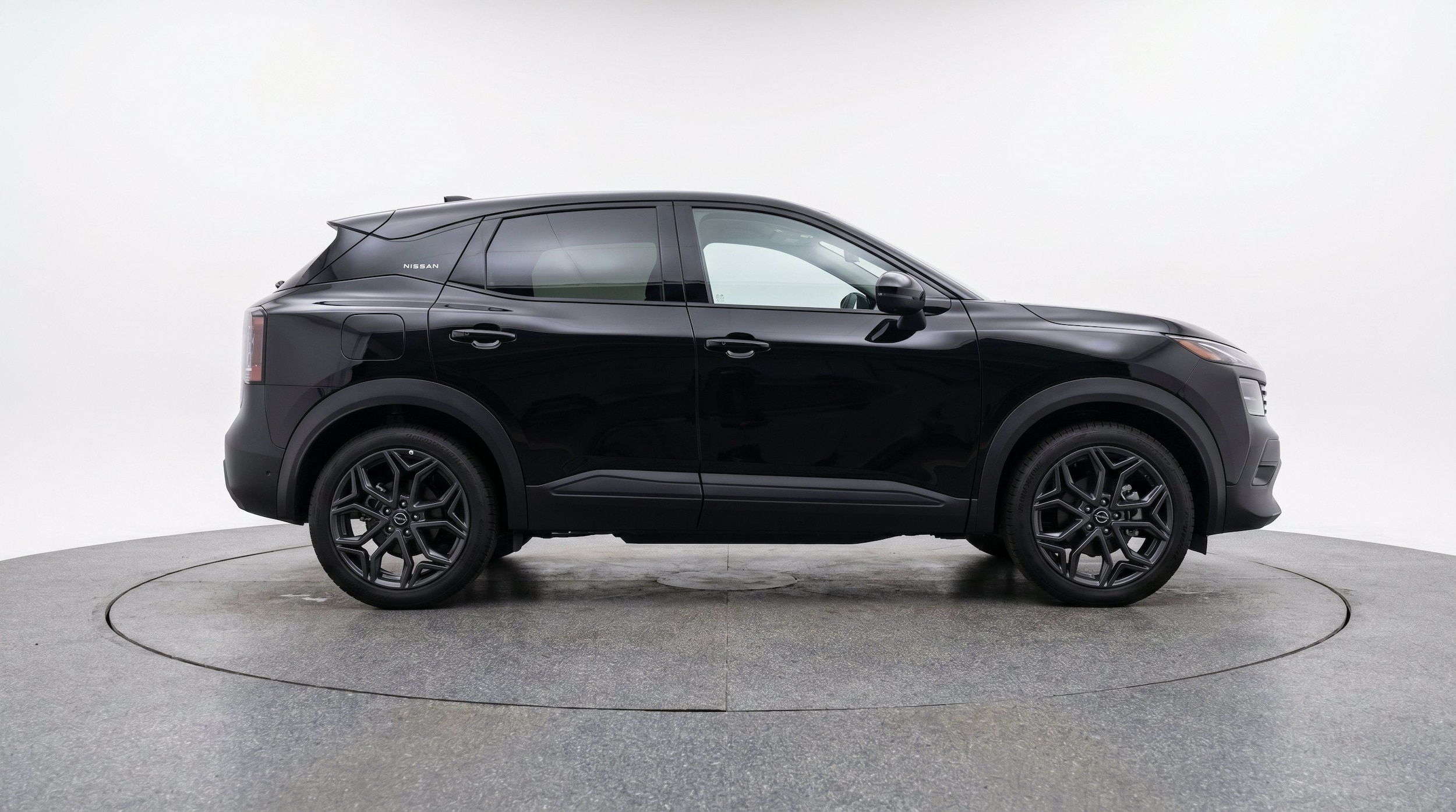 Thumbnail: 2026 Nissan Kicks - 10