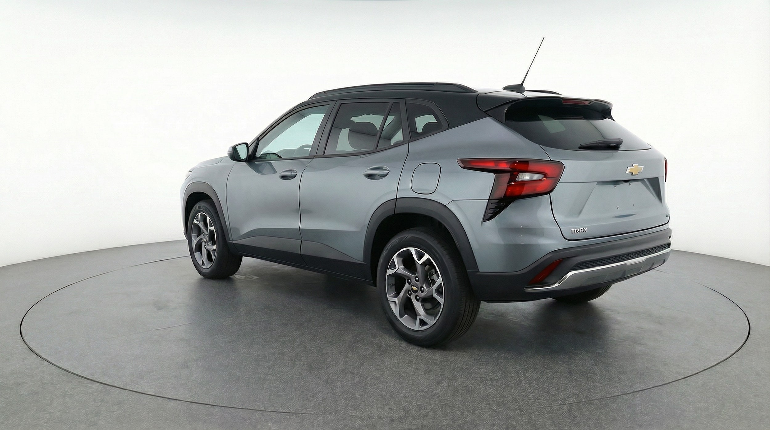 Thumbnail: 2025 Chevrolet Trax - 5