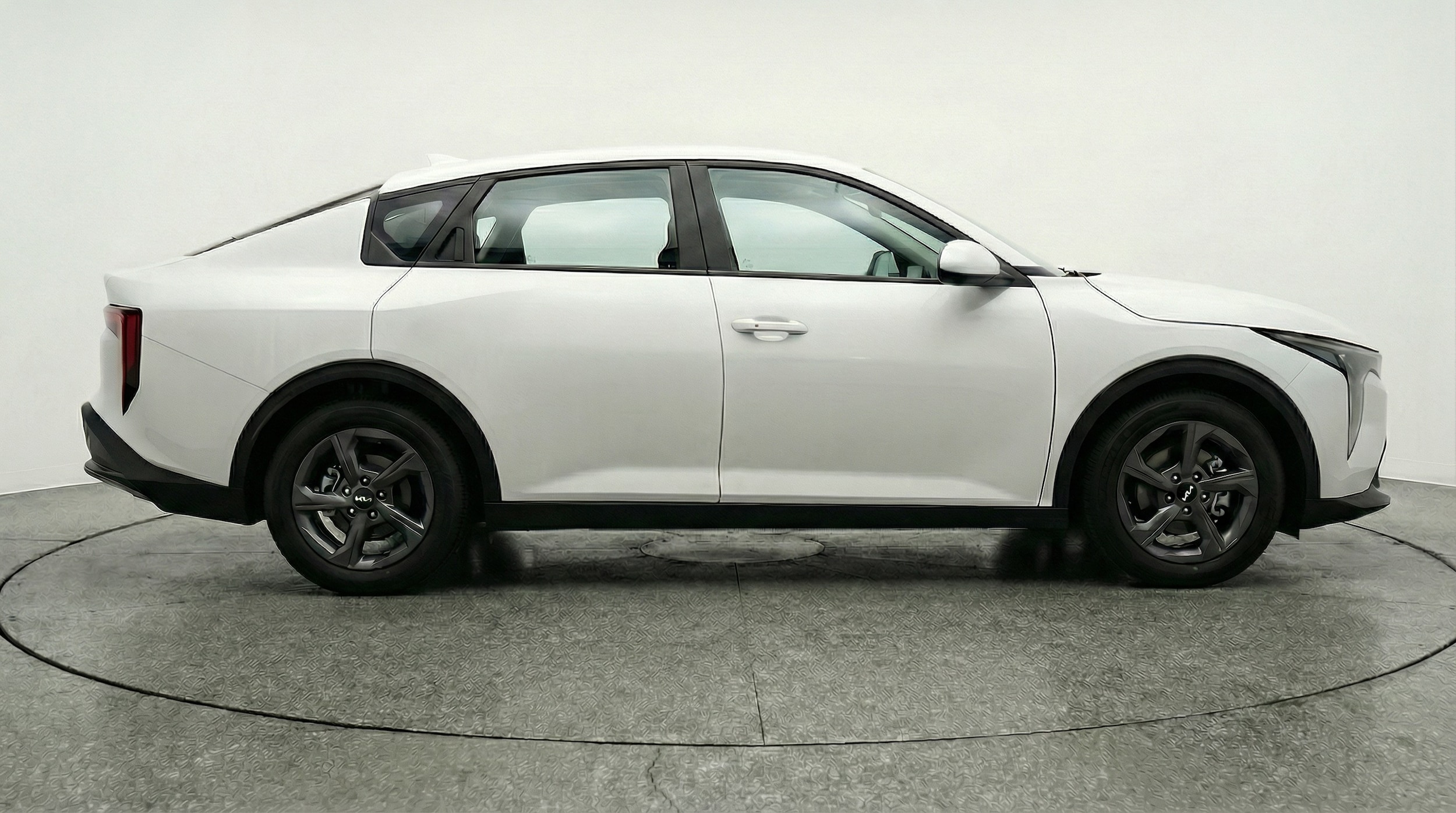 Thumbnail: 2025 Kia K4 - 8