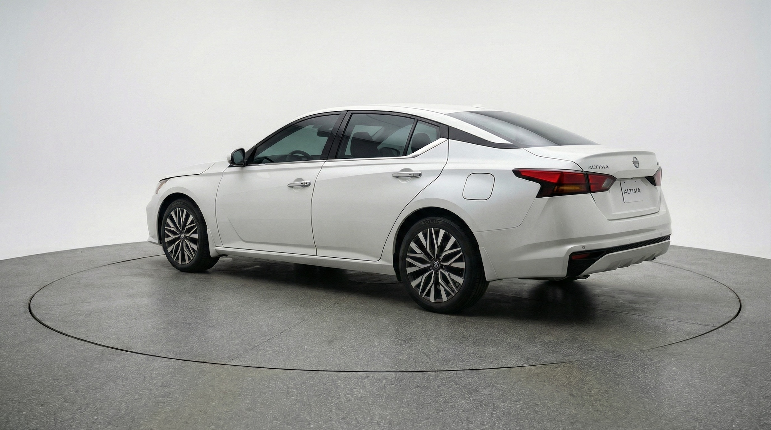 Thumbnail: 2025 Nissan Altima - 5