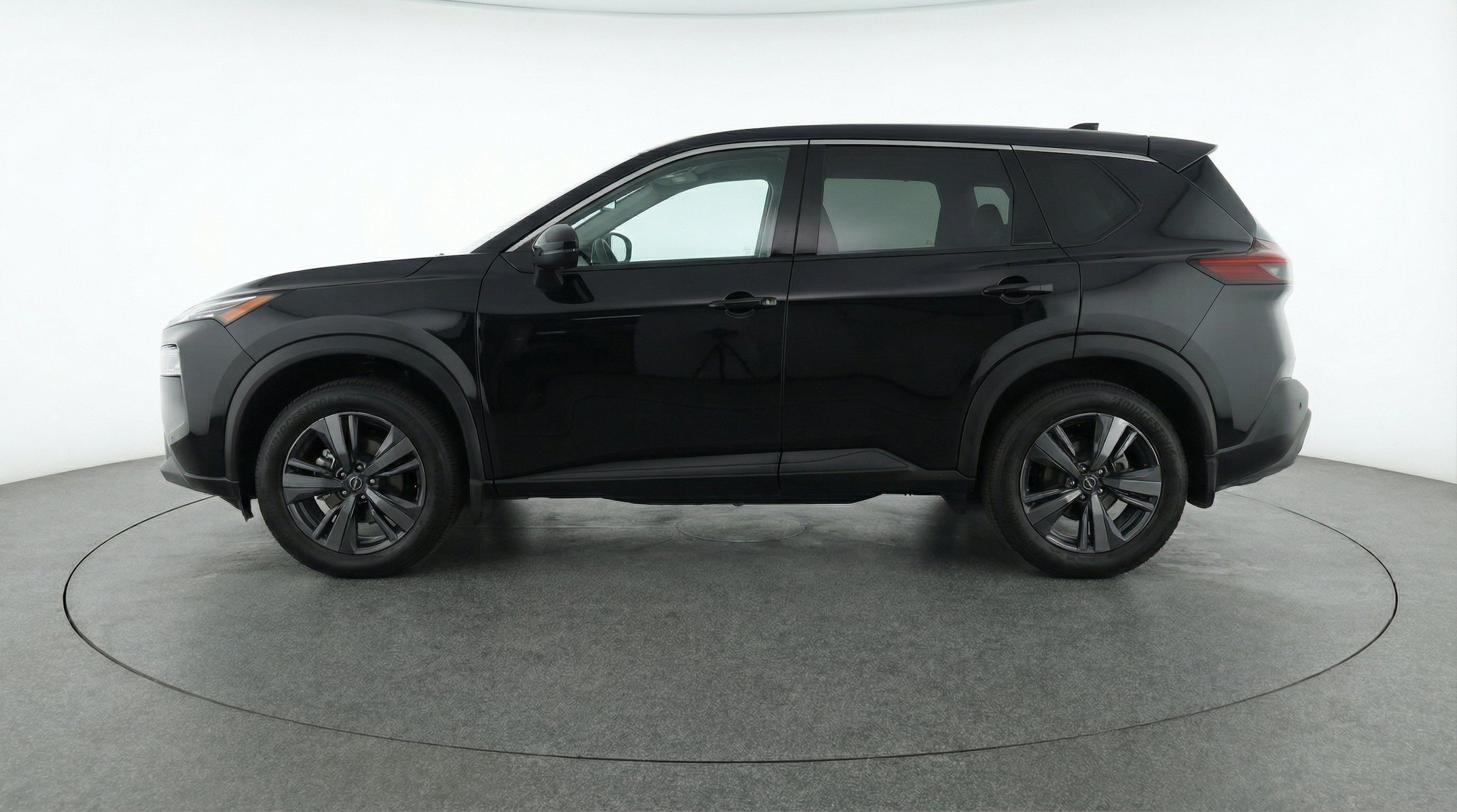 Thumbnail: 2026 Nissan Rogue - 5