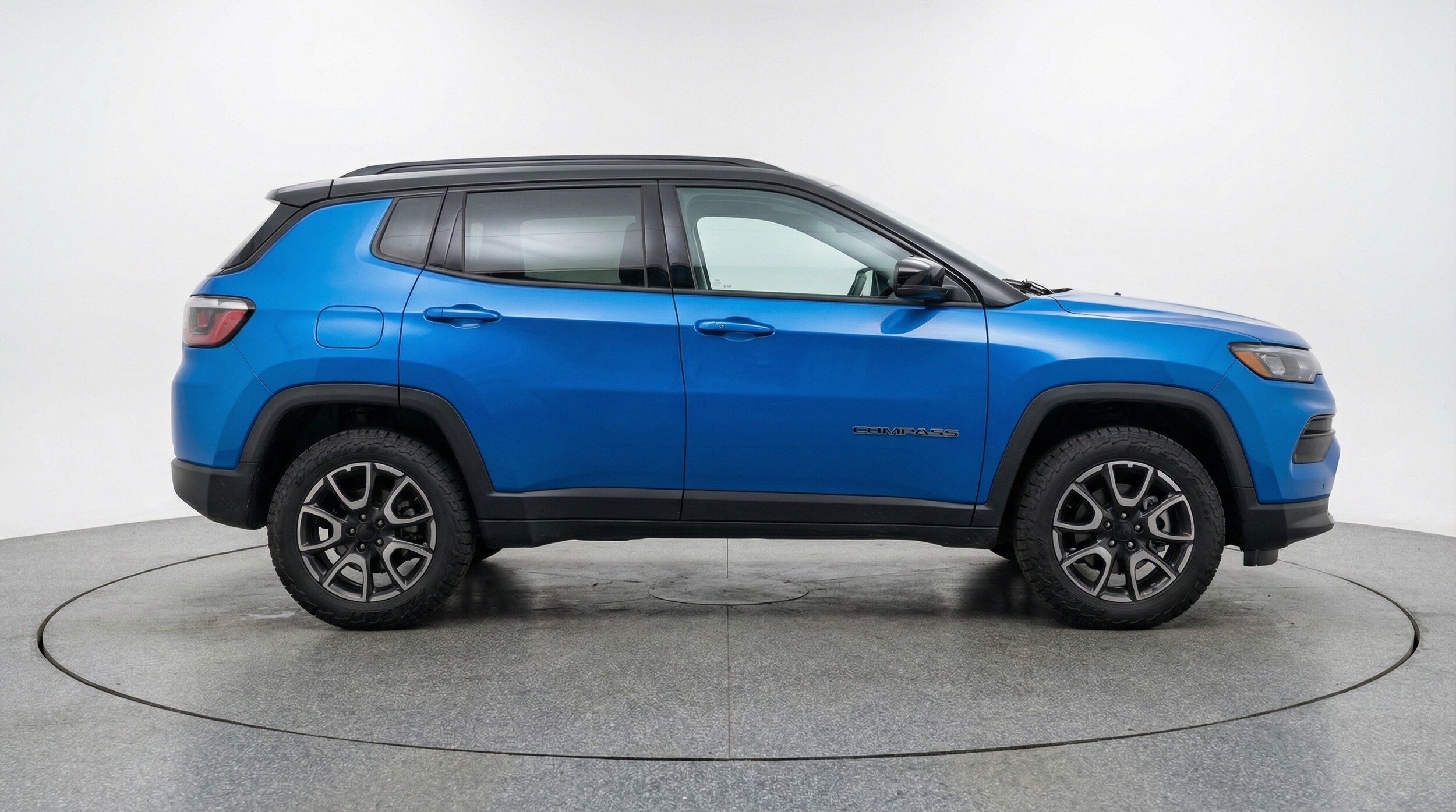 Thumbnail: 2025 Jeep Compass - 8