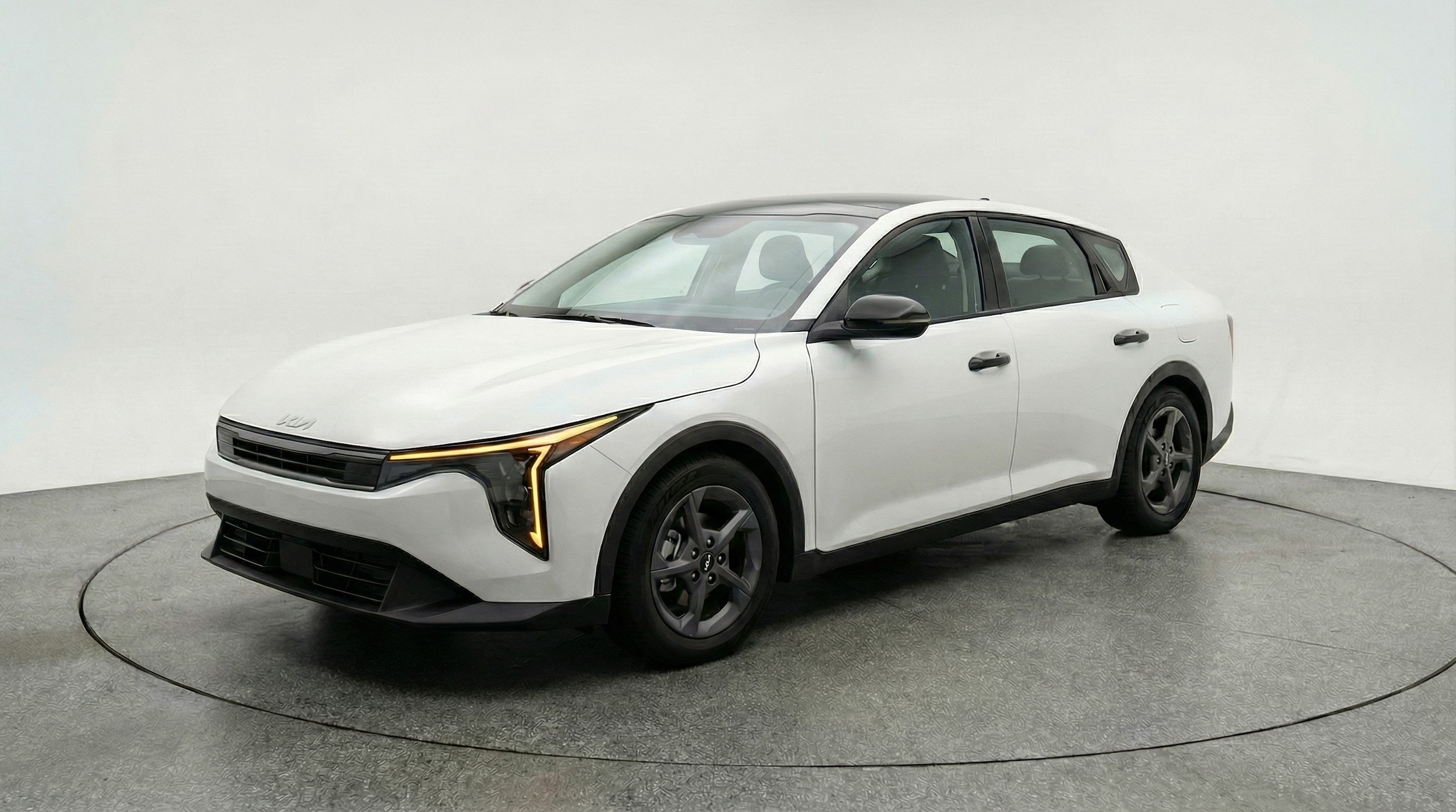 Thumbnail: 2025 Kia K4 - 3