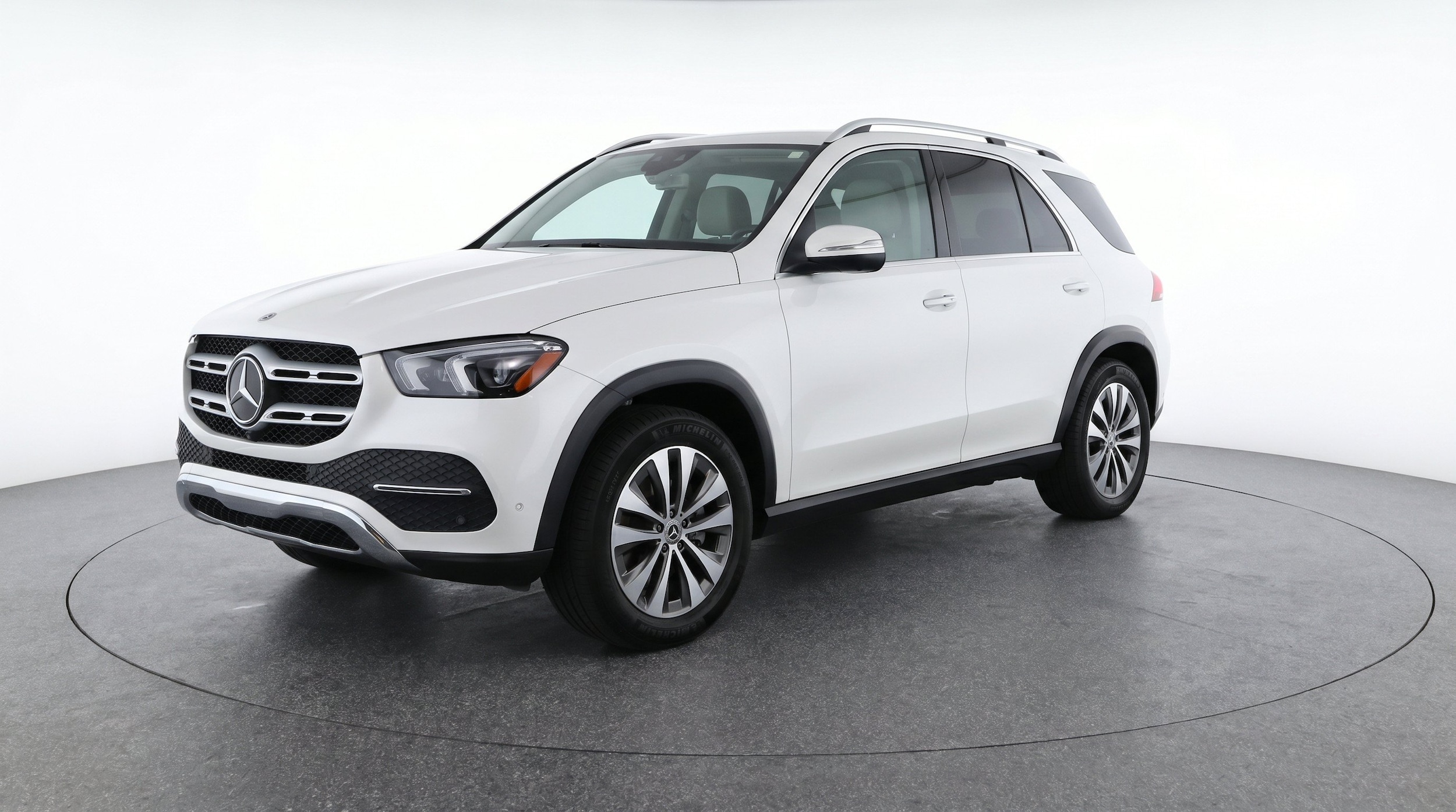Thumbnail: 2026 Mercedes-Benz GLE - 3