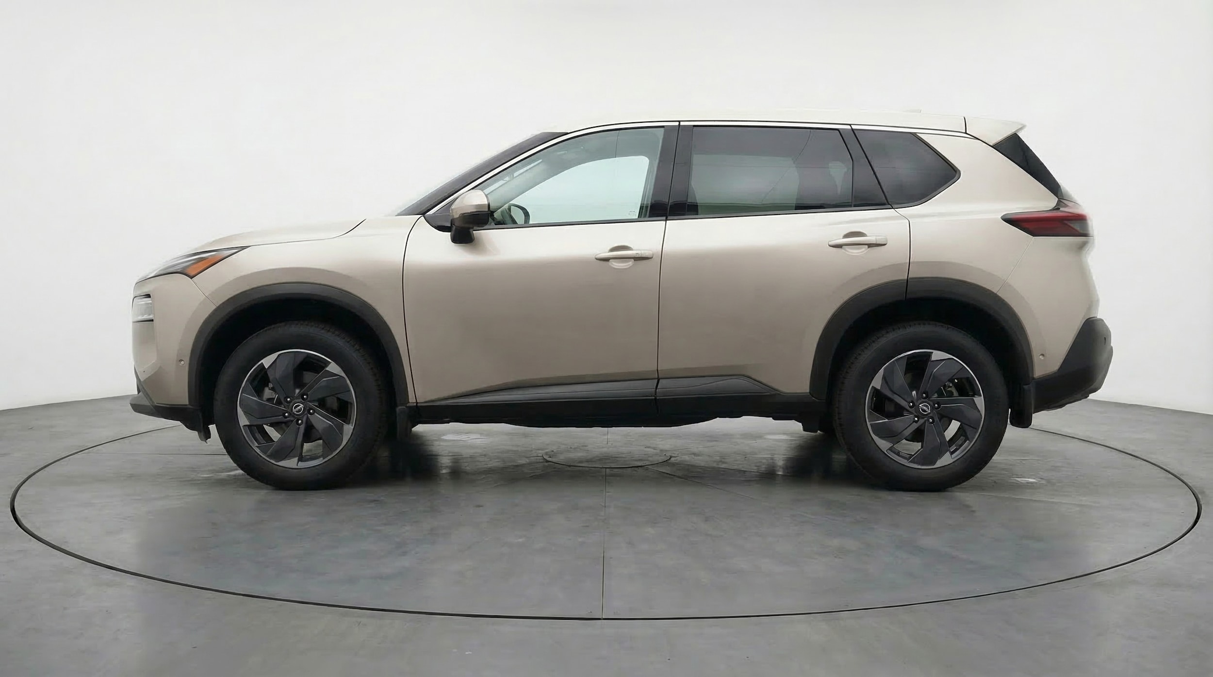 Thumbnail: 2024 Nissan Rogue - 4