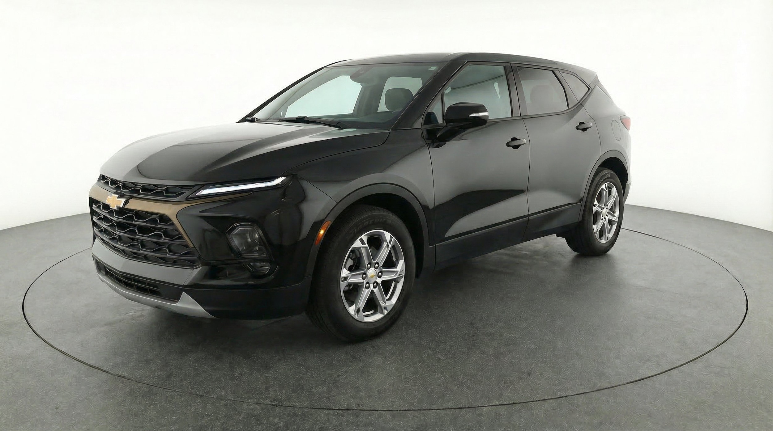 Thumbnail: 2025 Chevrolet Blazer - 3