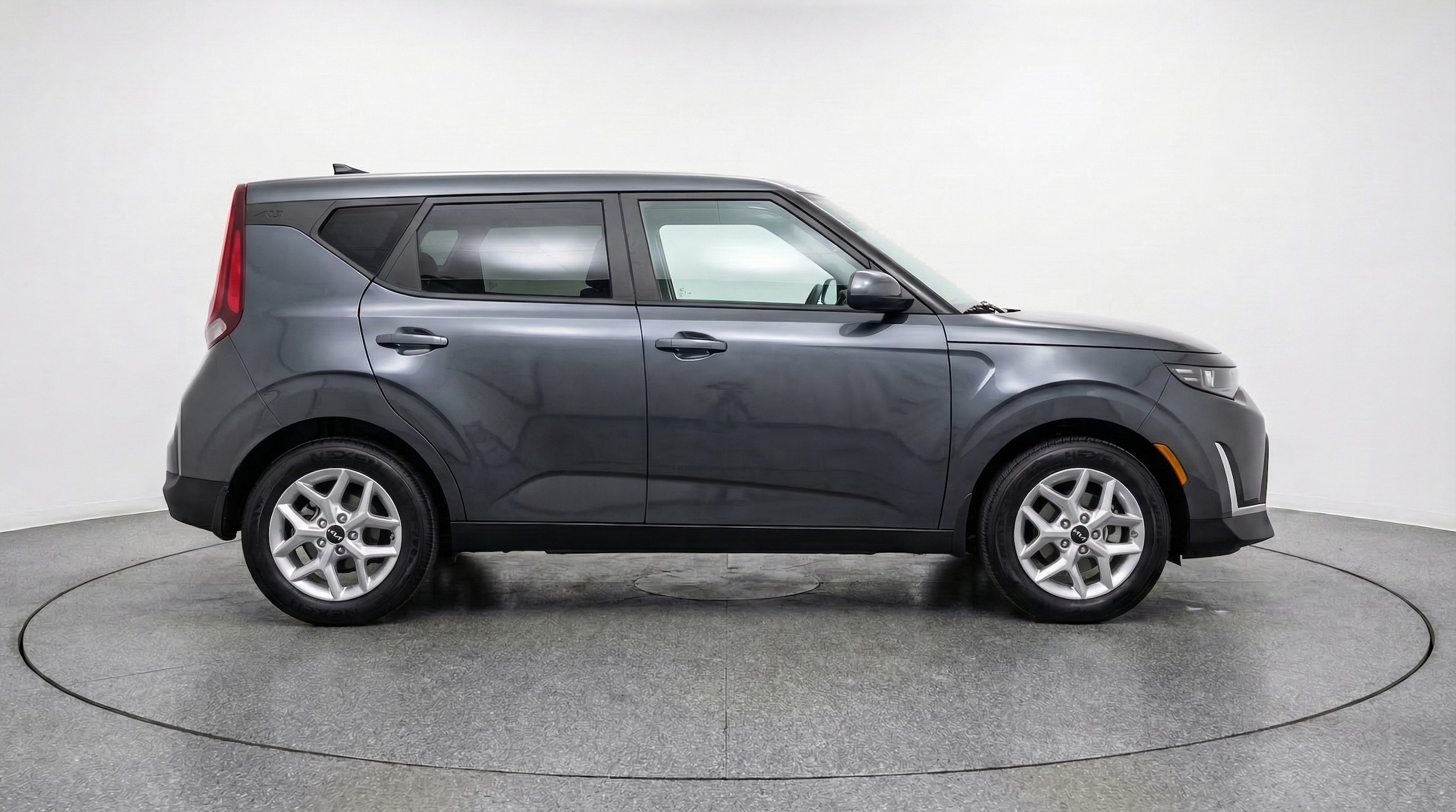 Thumbnail: 2025 Kia Soul - 8