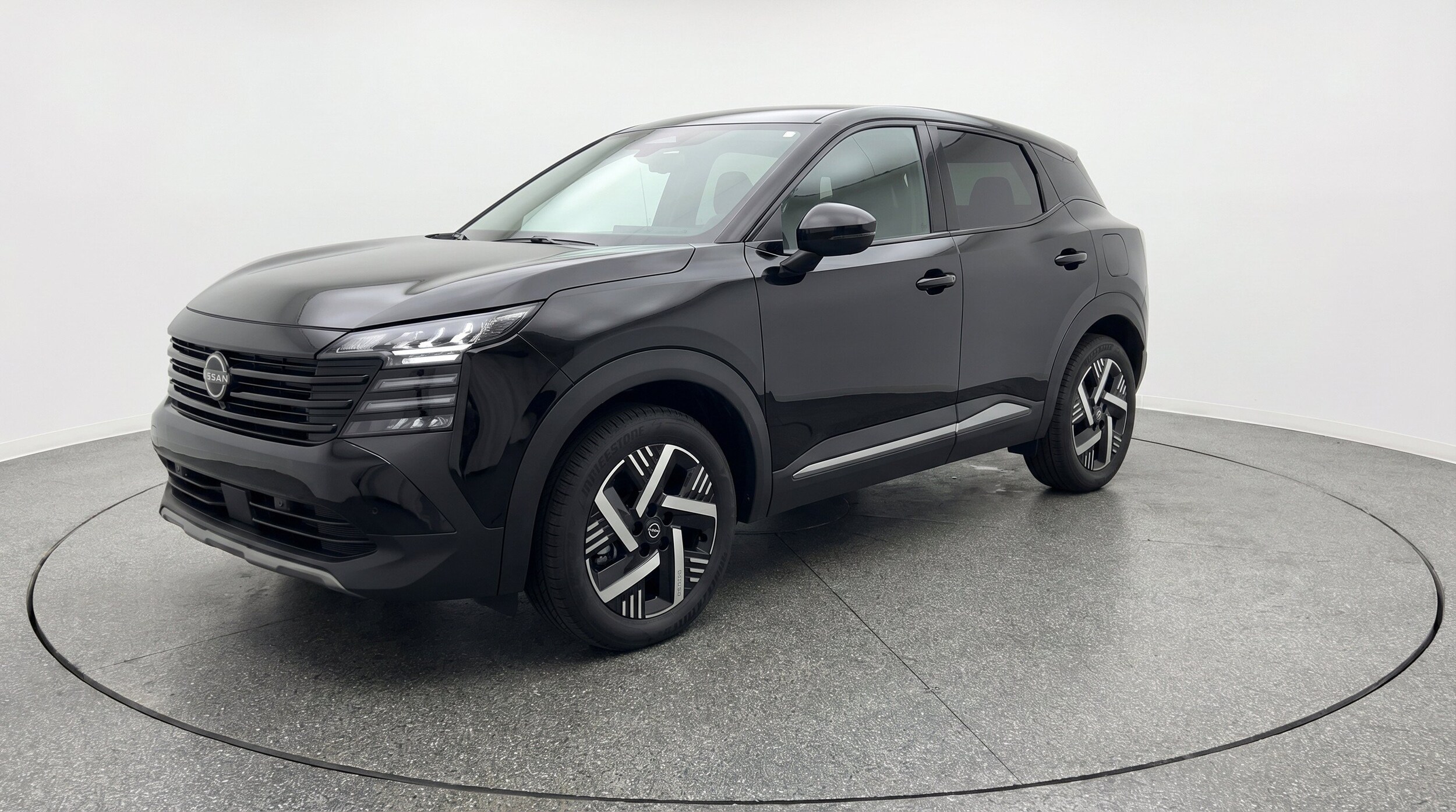 Thumbnail: 2026 Nissan Kicks - 3
