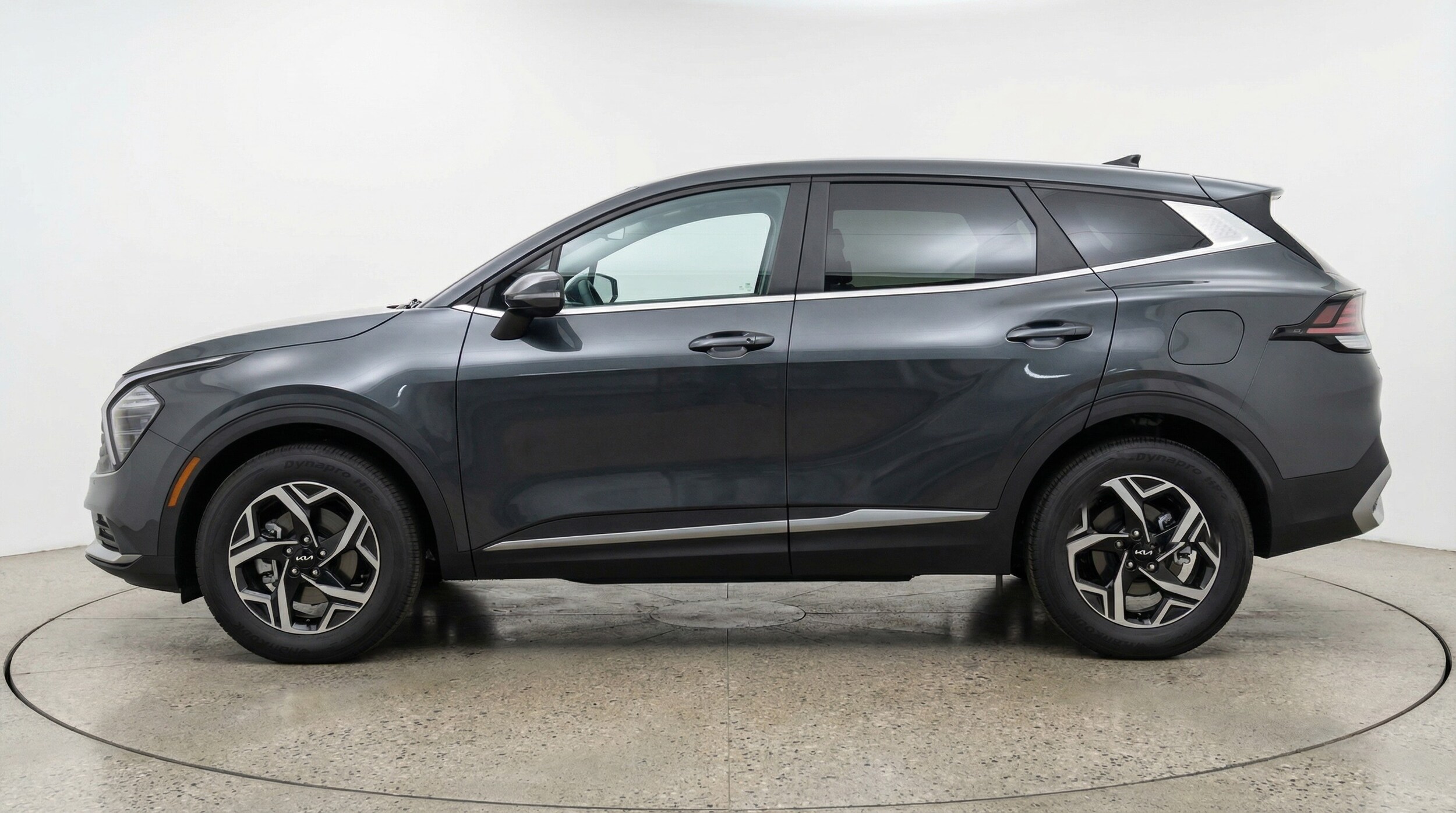 Thumbnail: 2025 Kia Sportage - 4