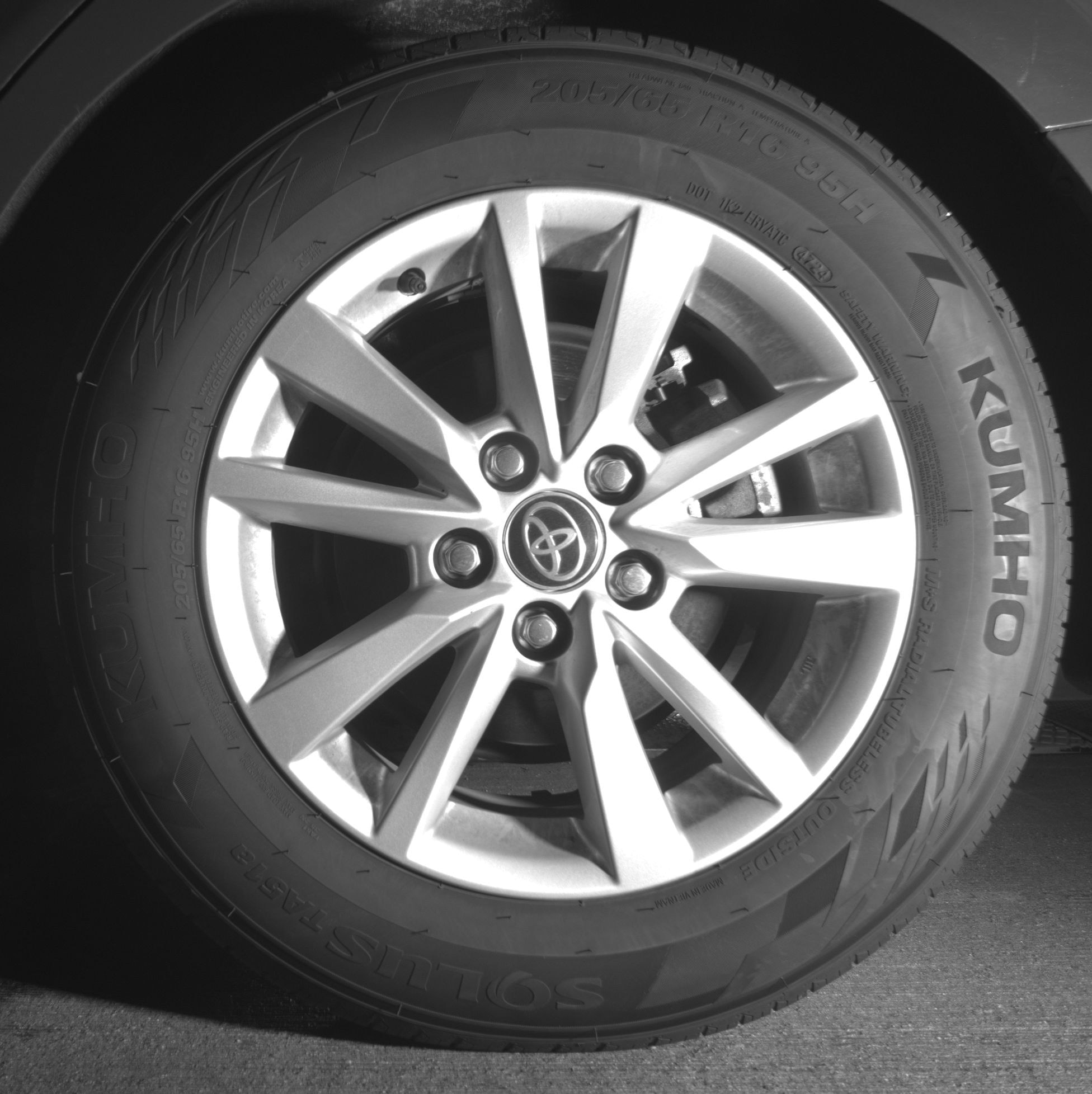 Thumbnail: 2025 Toyota Camry - 11