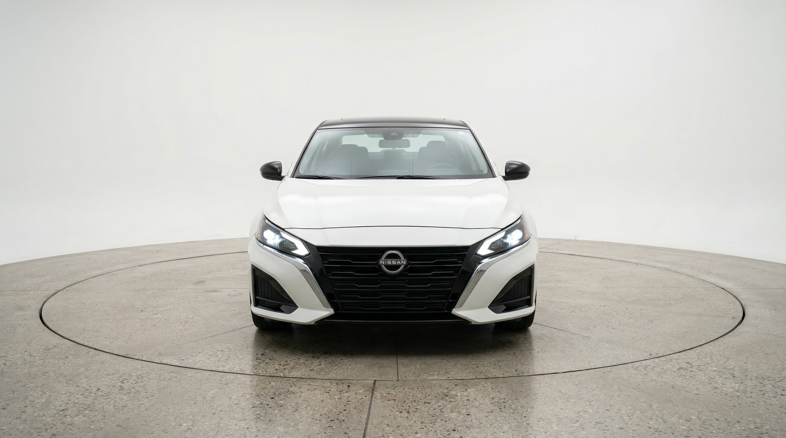 Thumbnail: 2025 Nissan Altima - 2