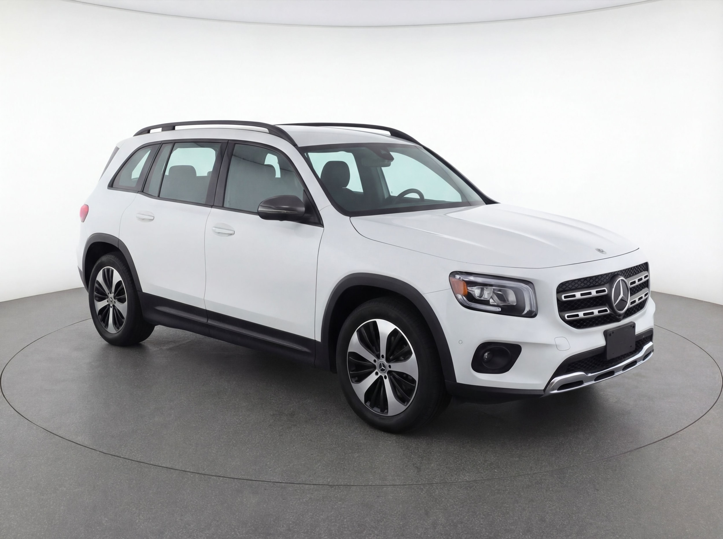 Thumbnail: 2025 Mercedes-Benz GLB - 1