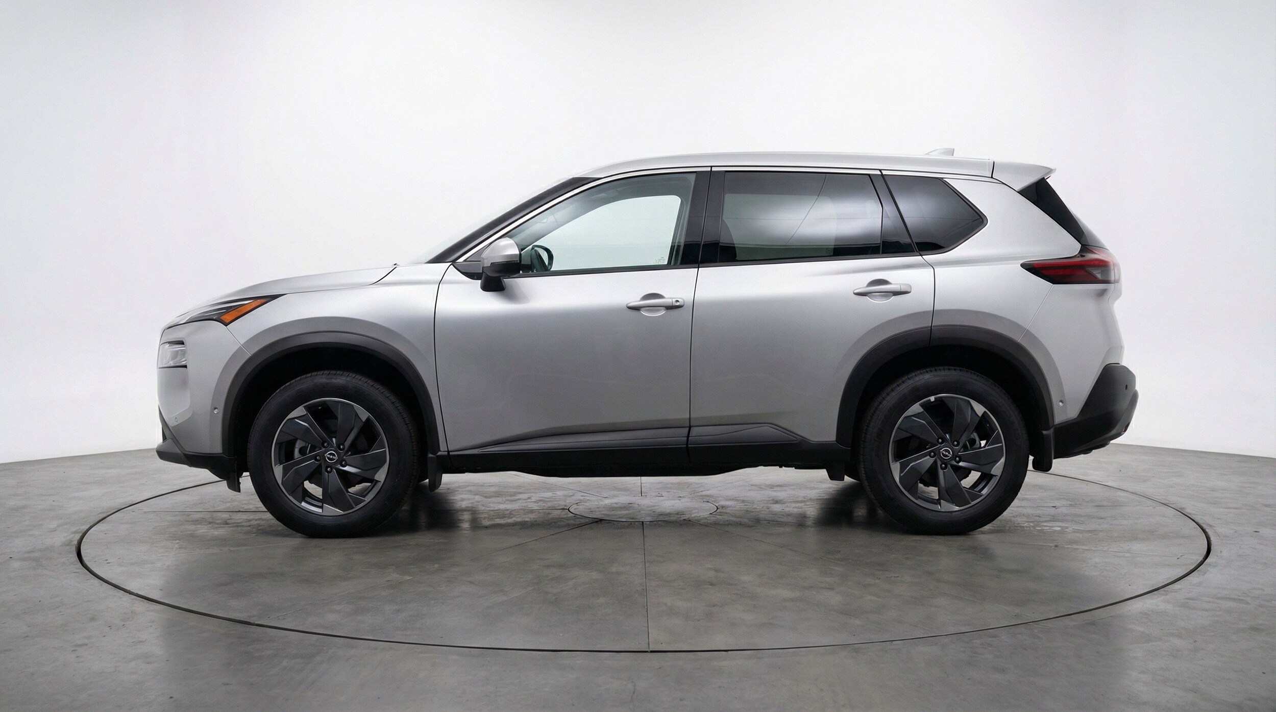 Thumbnail: 2025 Nissan Rogue - 5